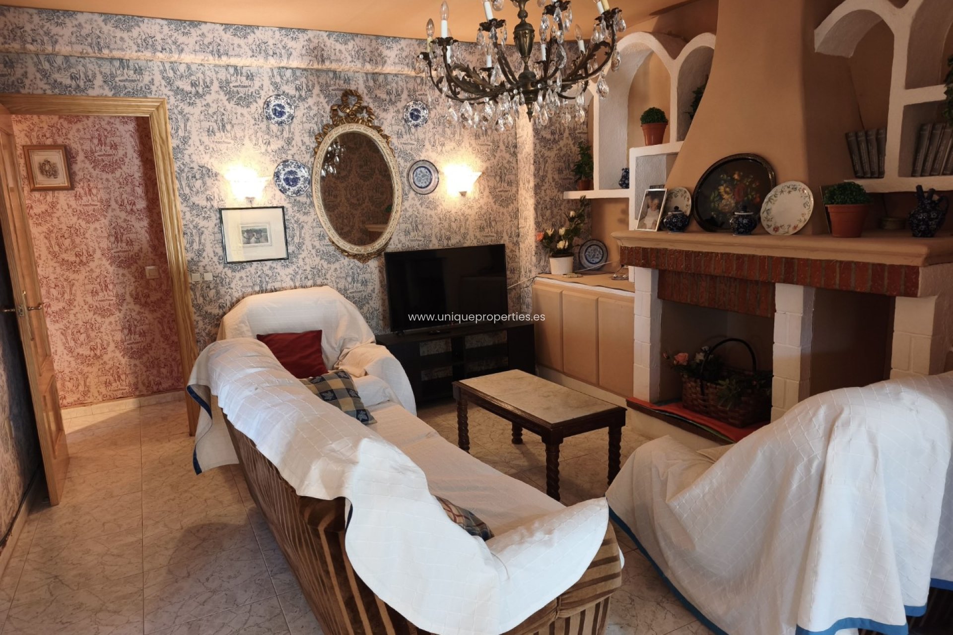 Reventa - Village House -
Cela