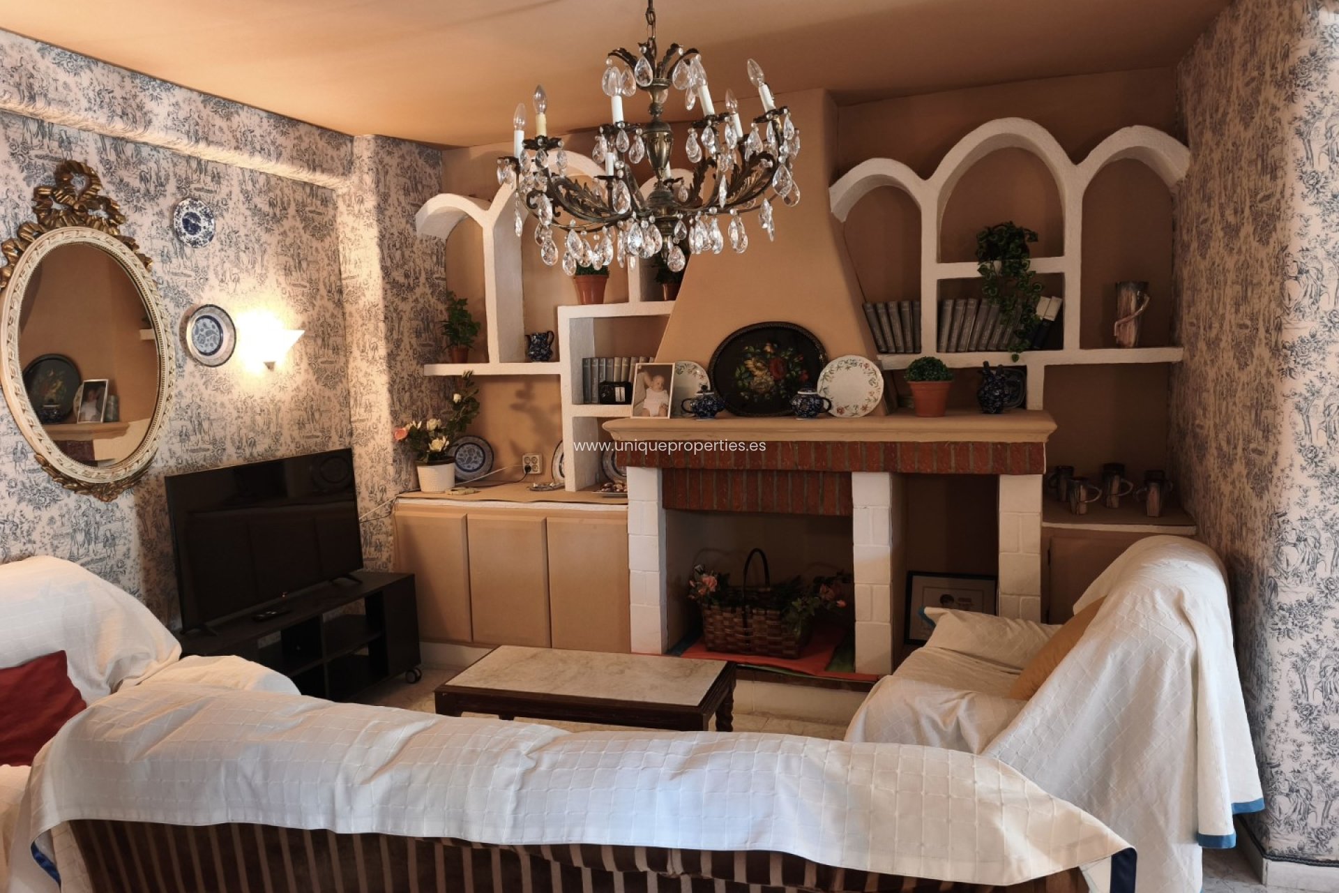 Reventa - Village House -
Cela