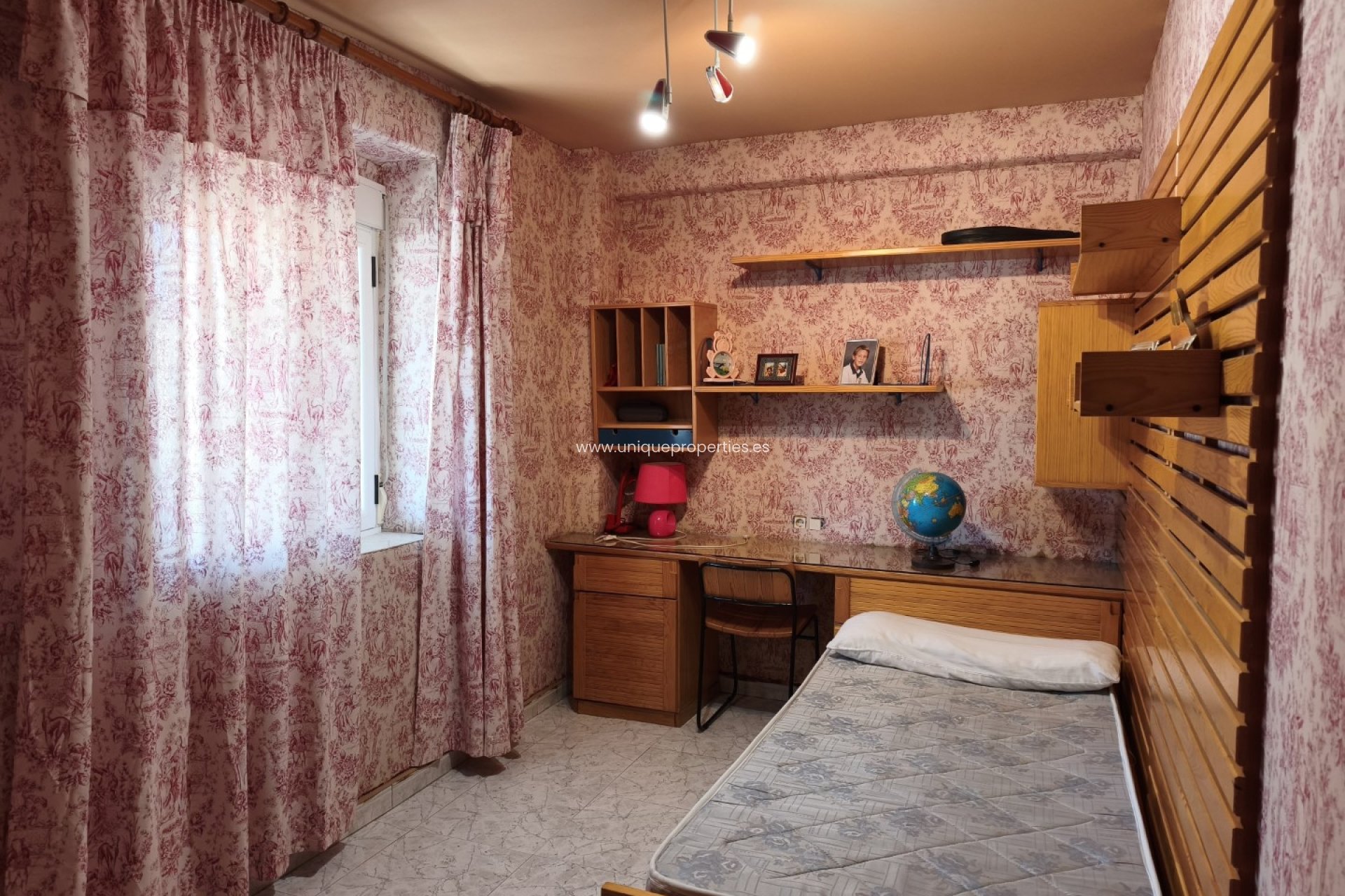 Reventa - Village House -
Cela