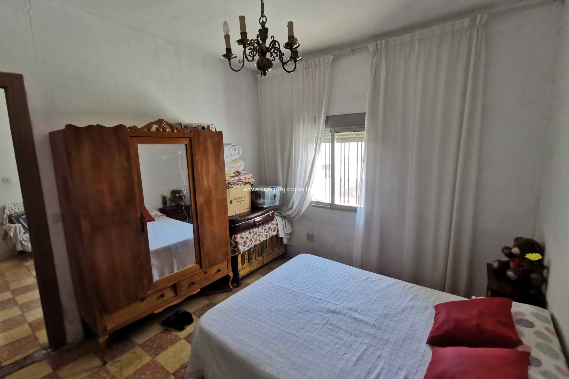 Reventa - Village House -
Cortes de Baza