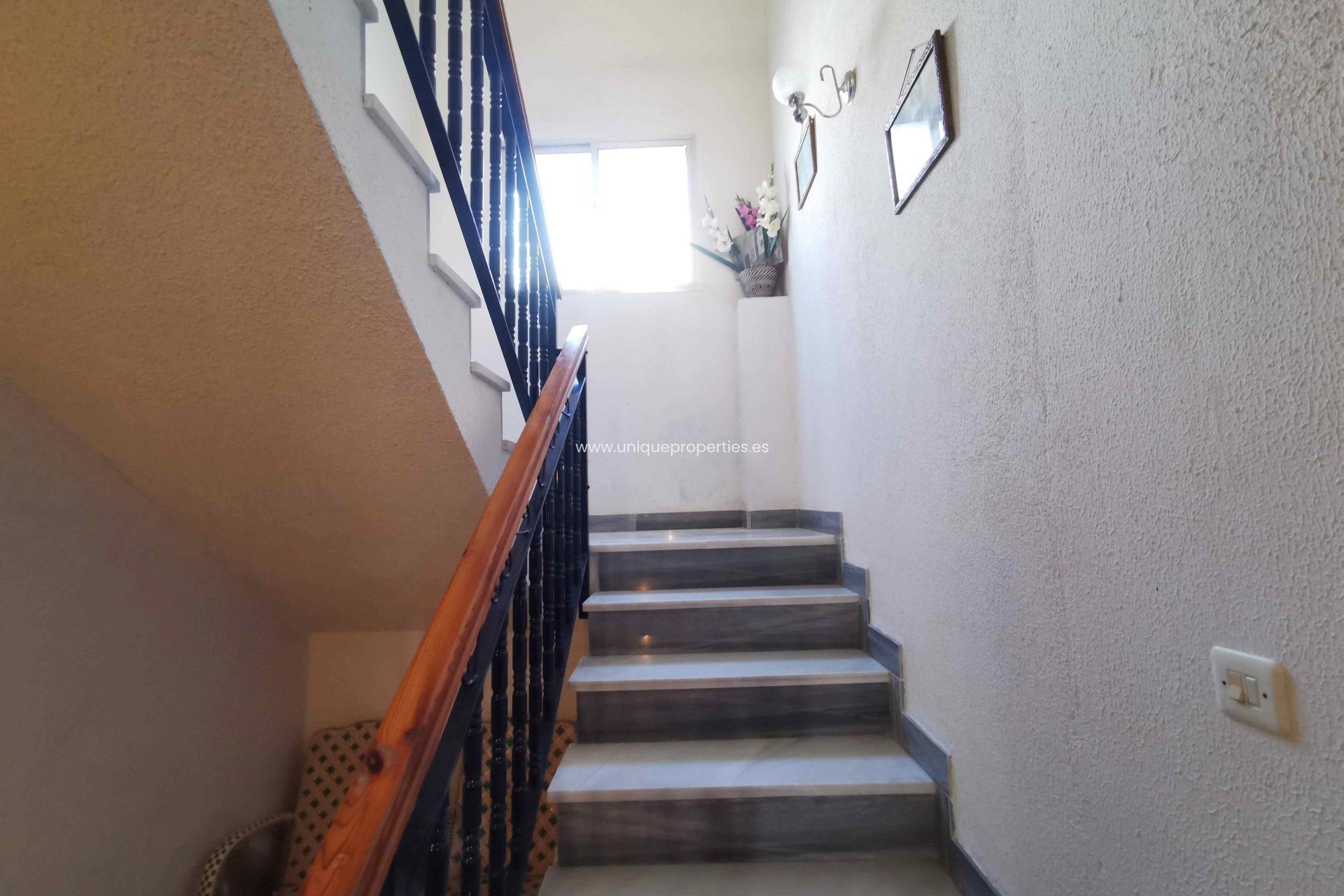 Reventa - Village House -
Cortes de Baza