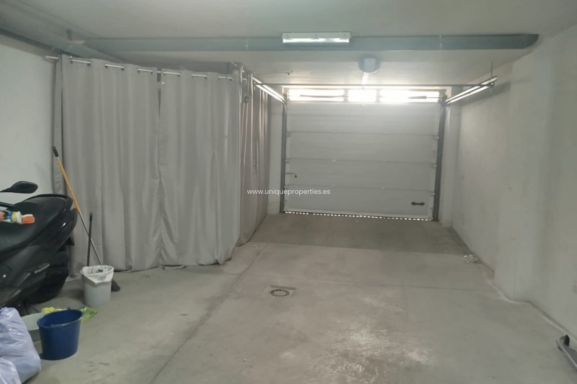 Reventa - Village House -
Fines