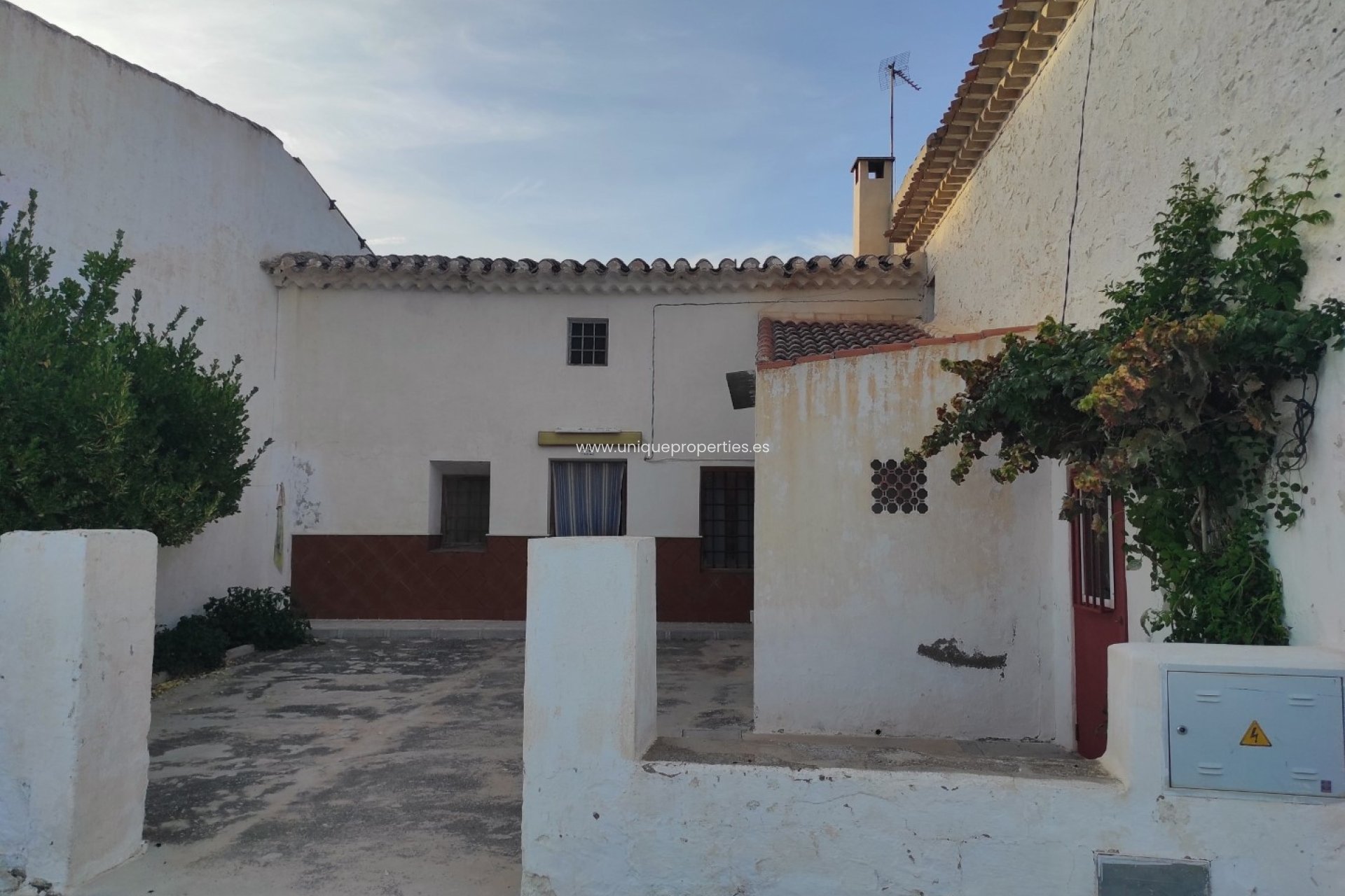 Reventa - Village House -
Galera