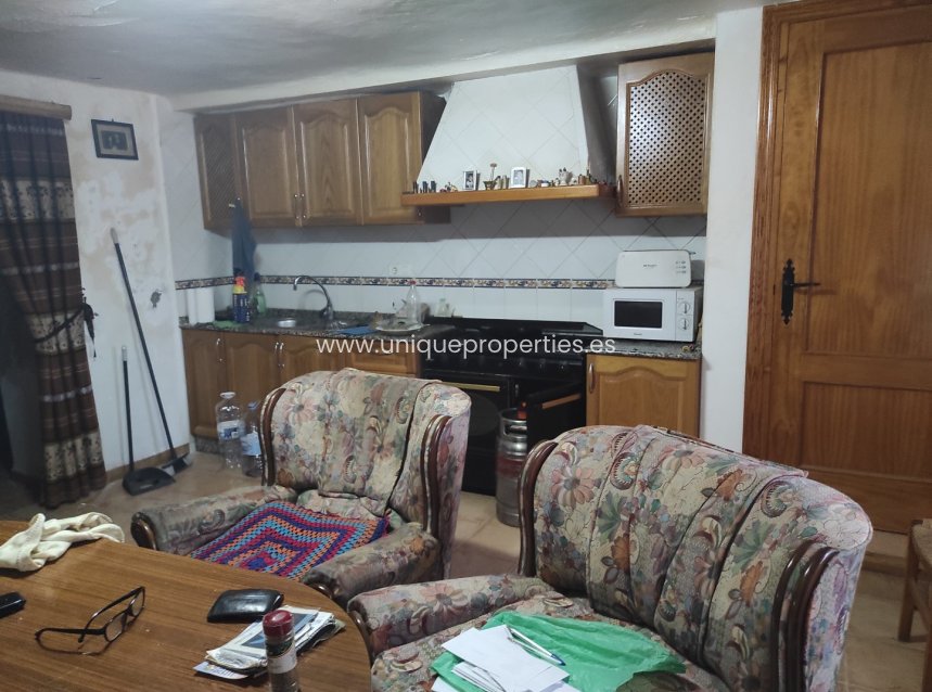 Reventa - Village House -
Galera