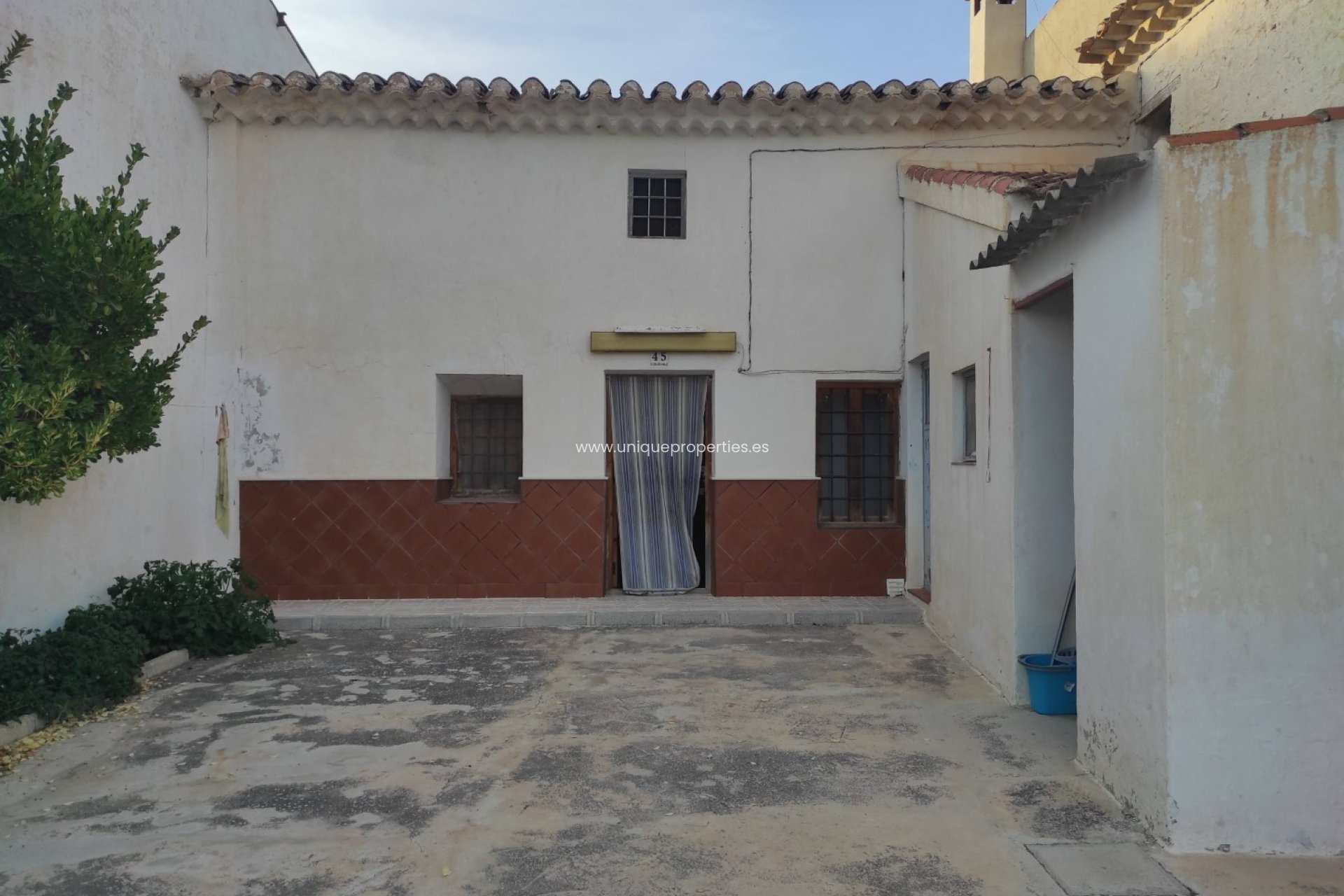 Reventa - Village House -
Galera