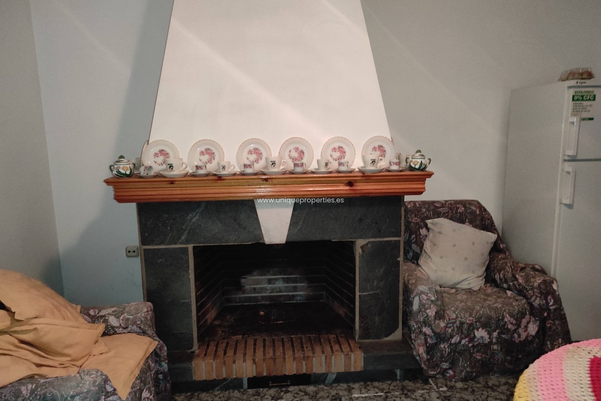 Reventa - Village House -
Higueral