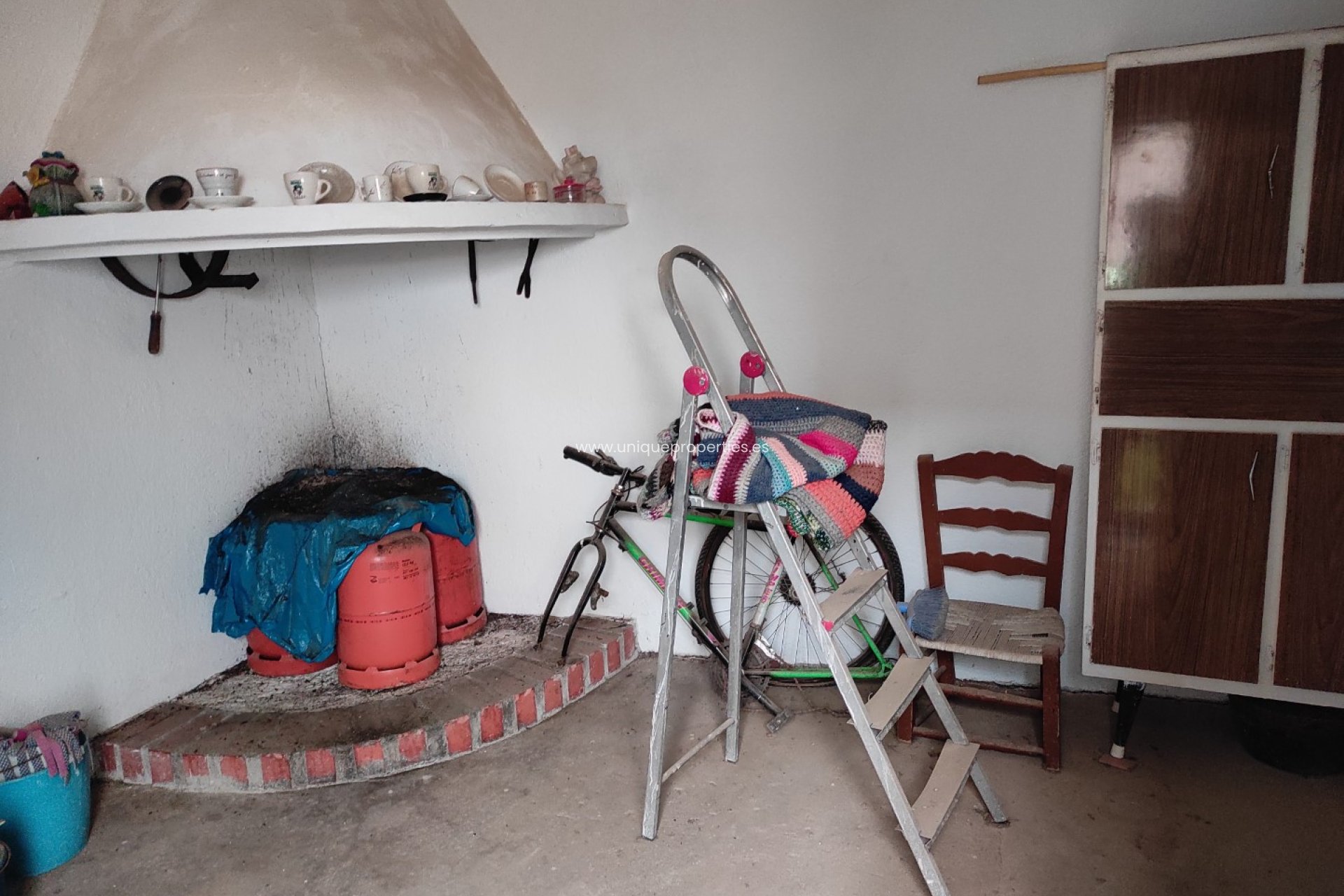 Reventa - Village House -
Higueral