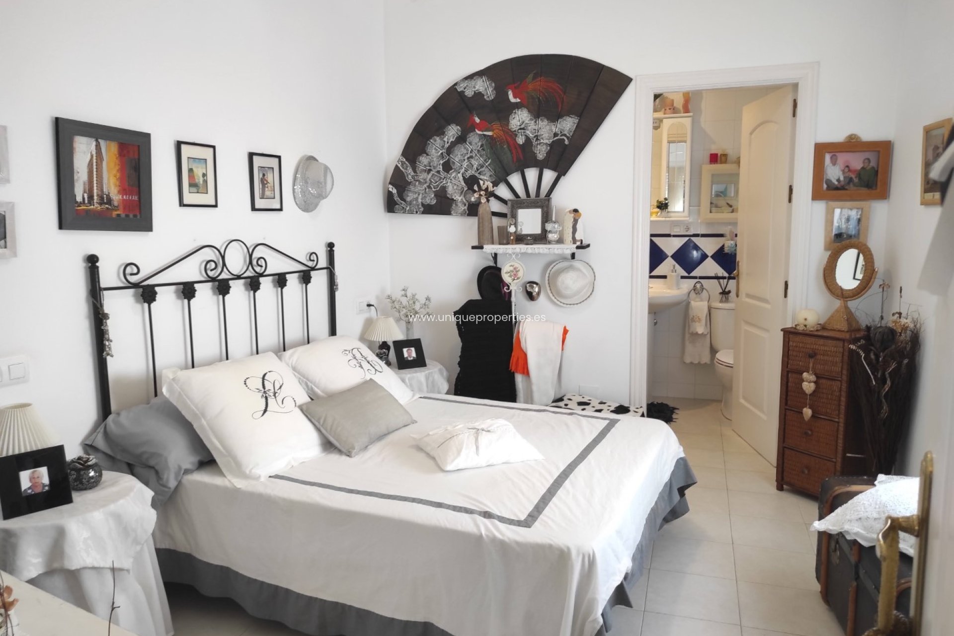 Reventa - Village House -
Lucar