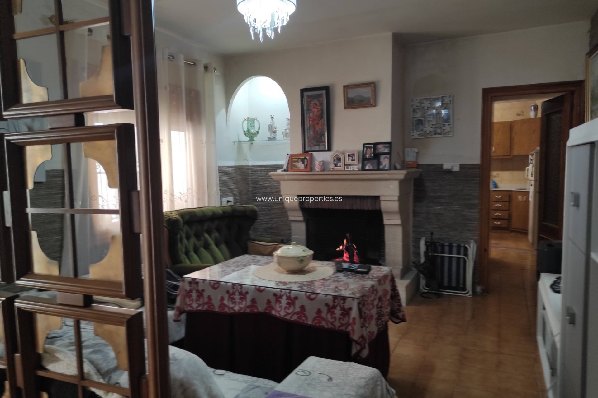 Reventa - Village House -
Lucar