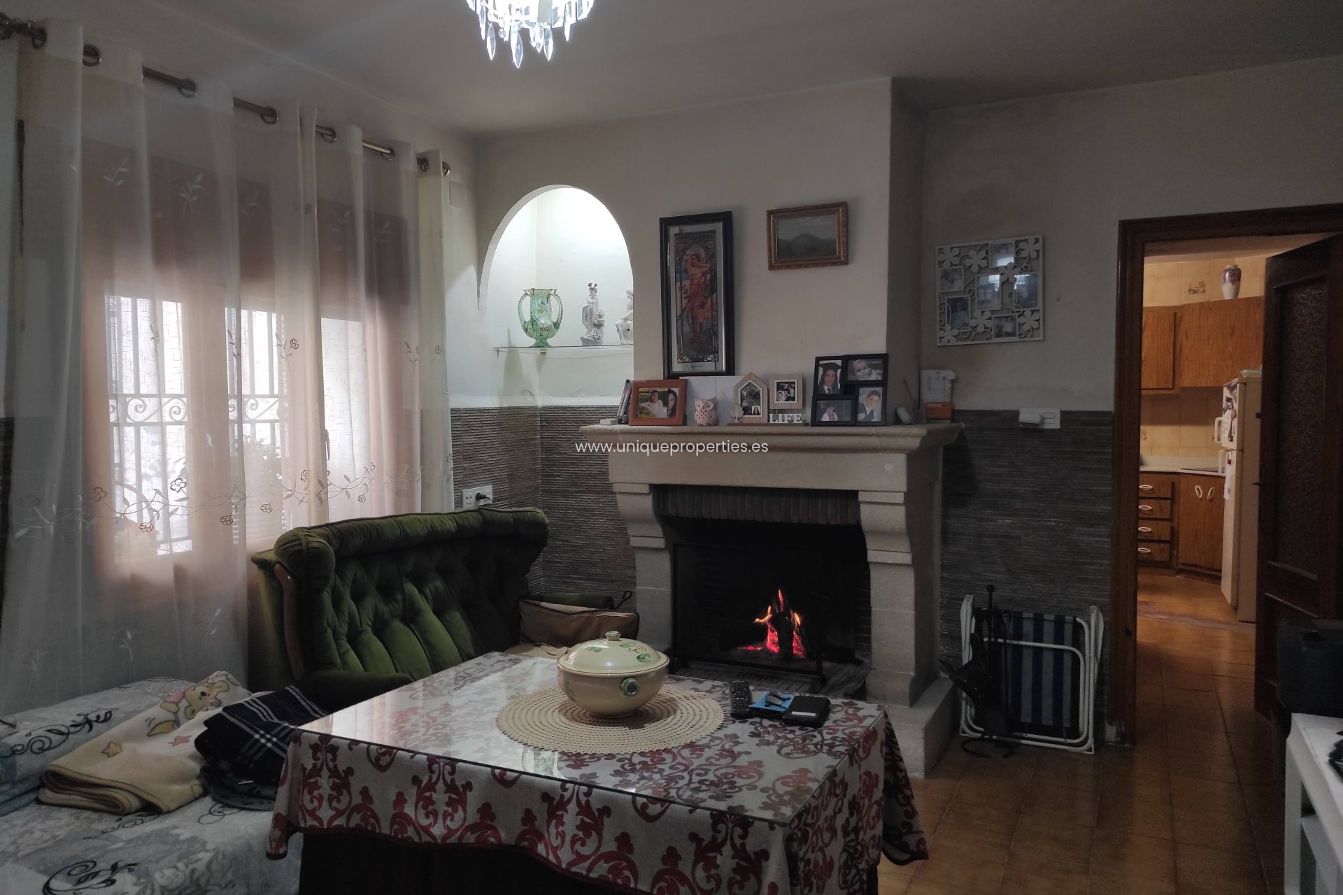 Reventa - Village House -
Lucar