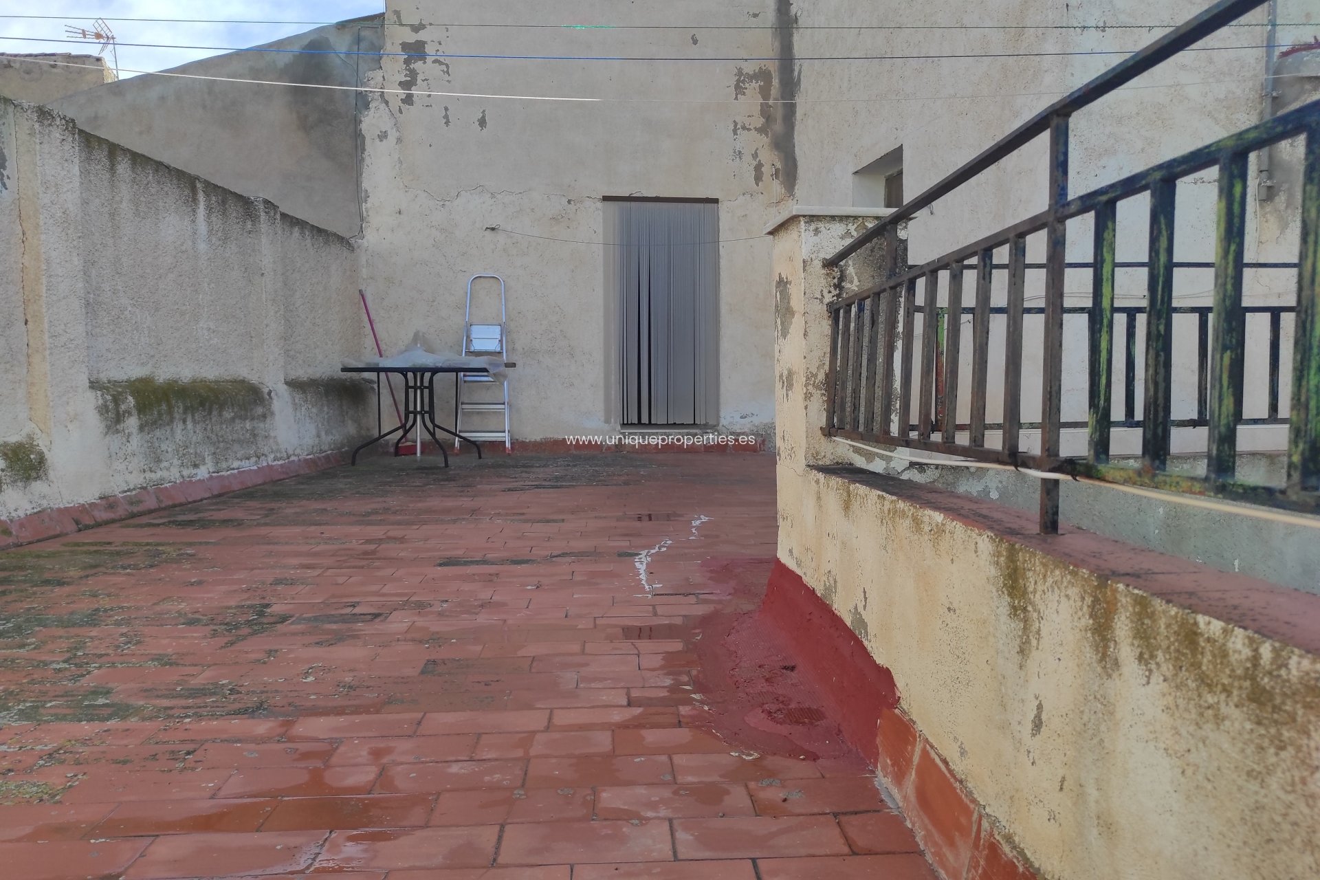 Reventa - Village House -
Lucar