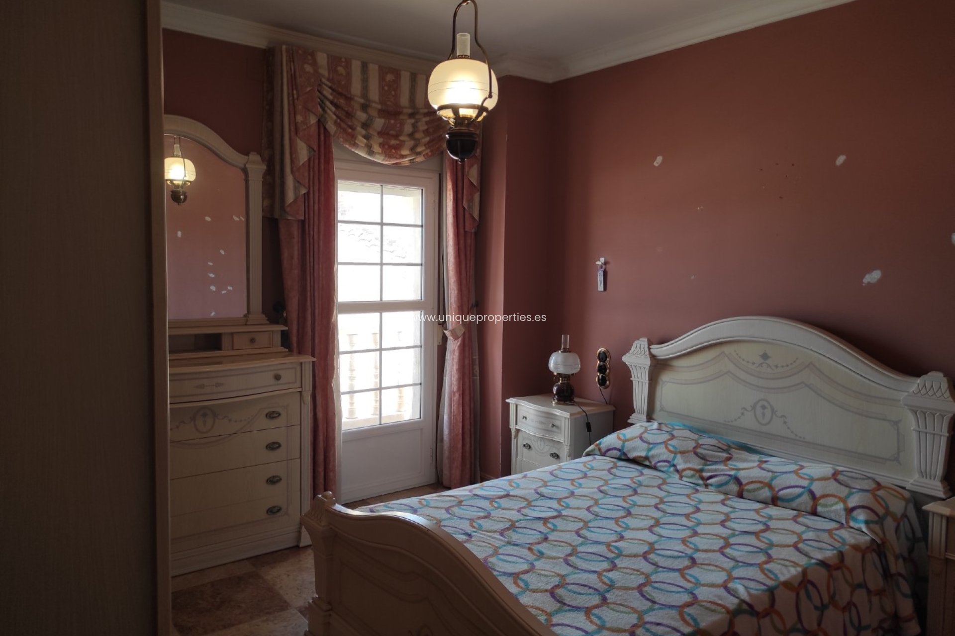 Reventa - Village House -
Lucar