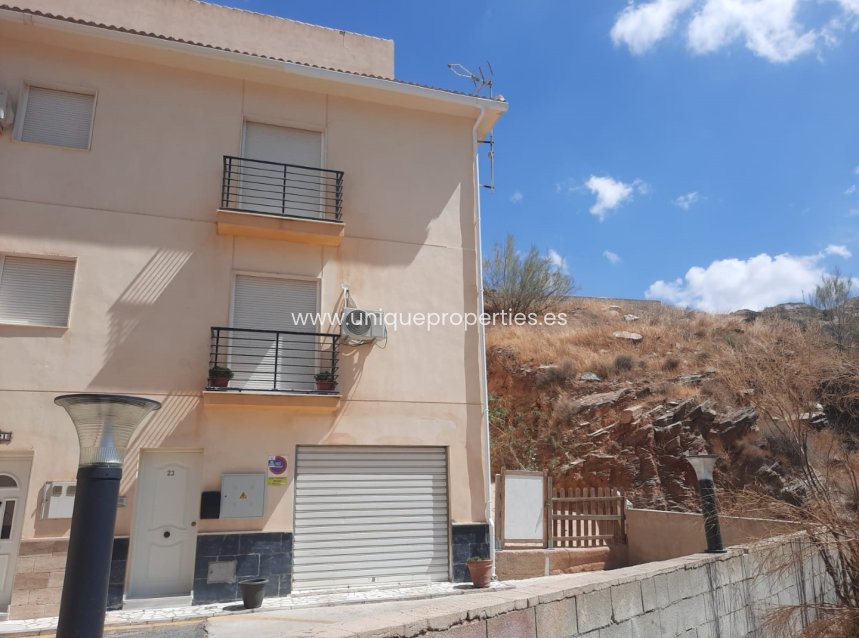 Reventa - Village House -
Macael