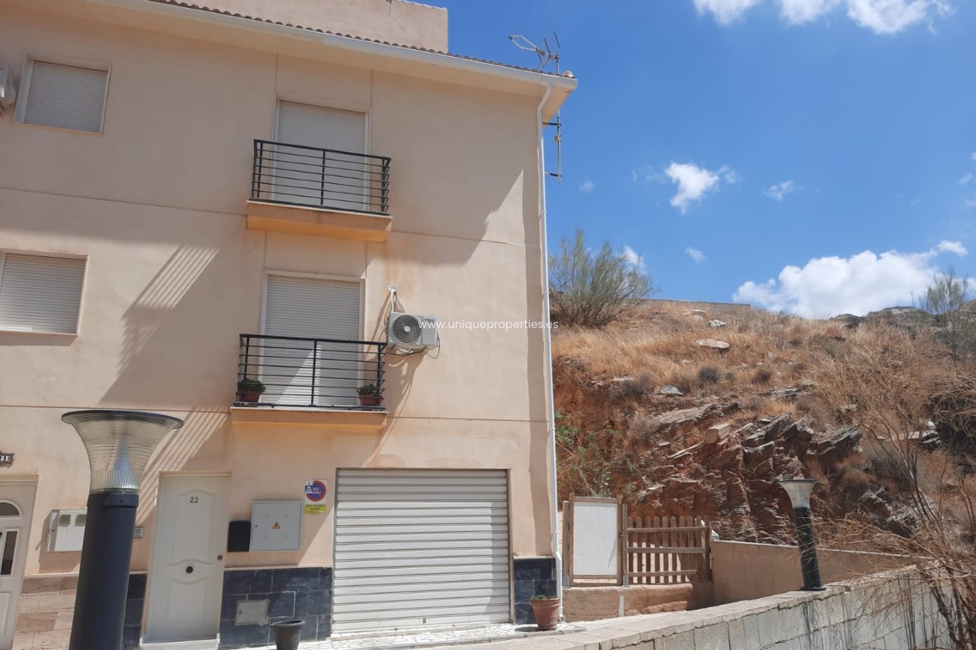 Reventa - Village House -
Macael