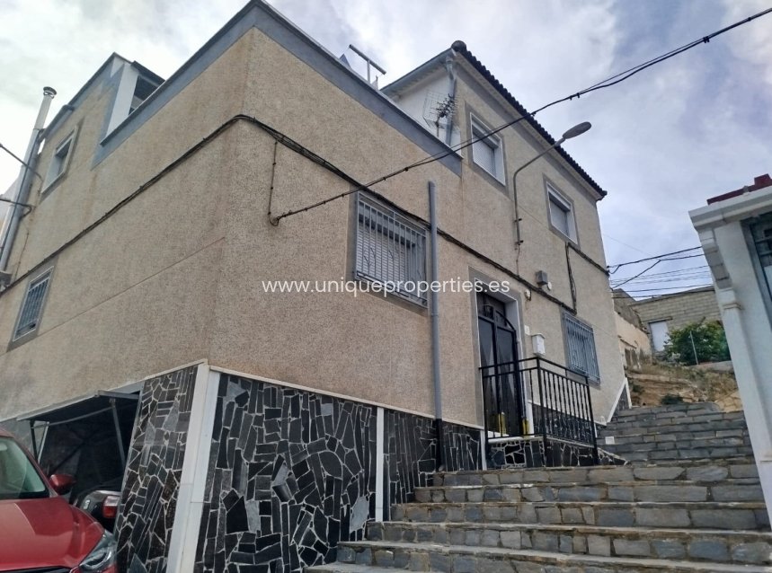 Reventa - Village House -
Macael