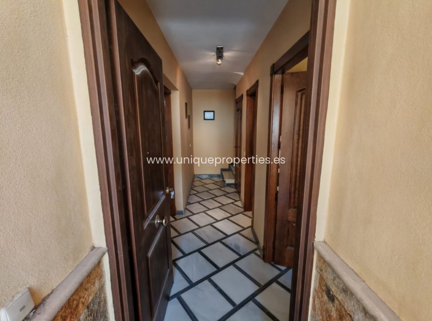 Reventa - Village House -
Macael
