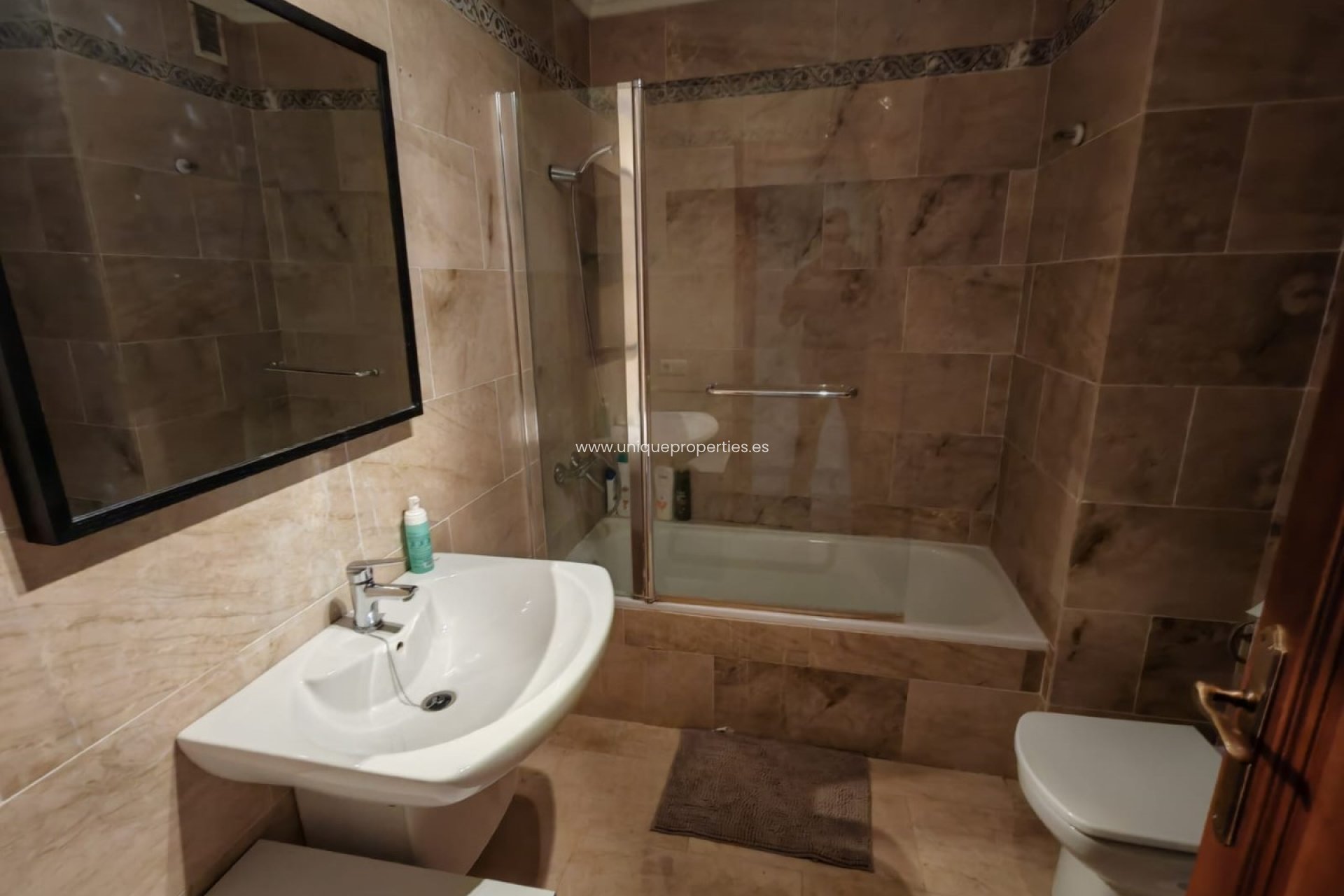 Reventa - Village House -
Macael