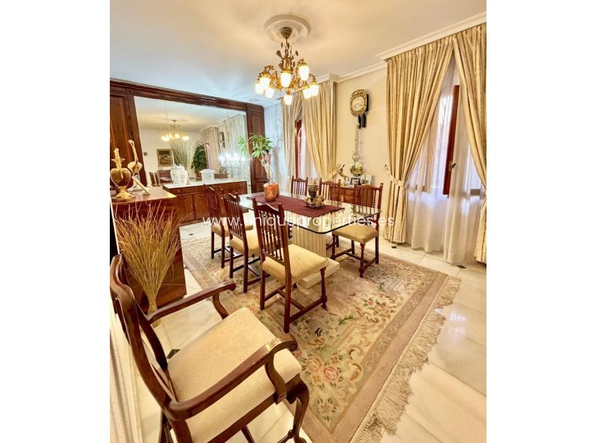 Reventa - Village House -
Olula del Rio