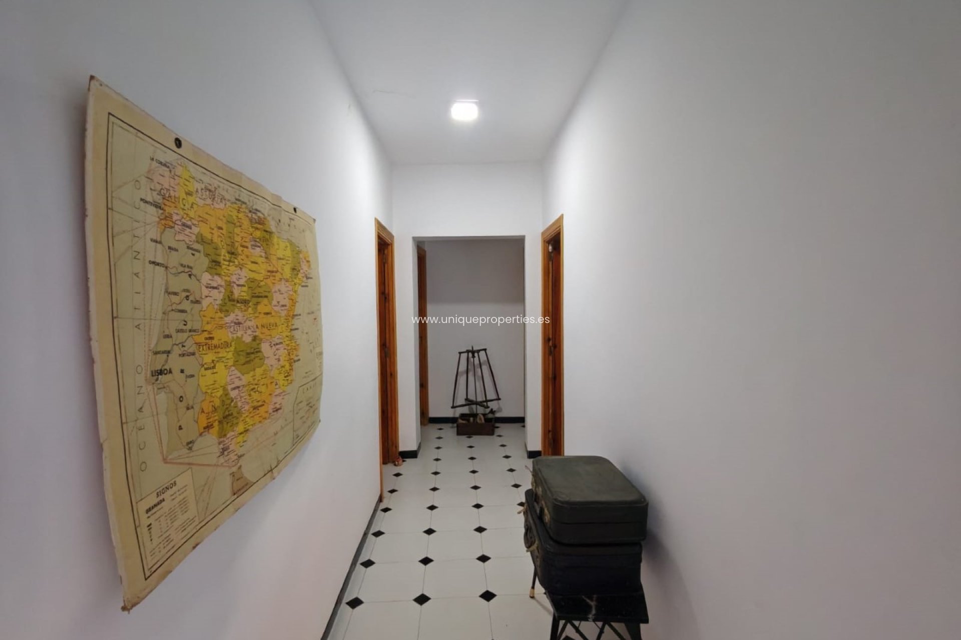 Reventa - Village House -
Partaloa