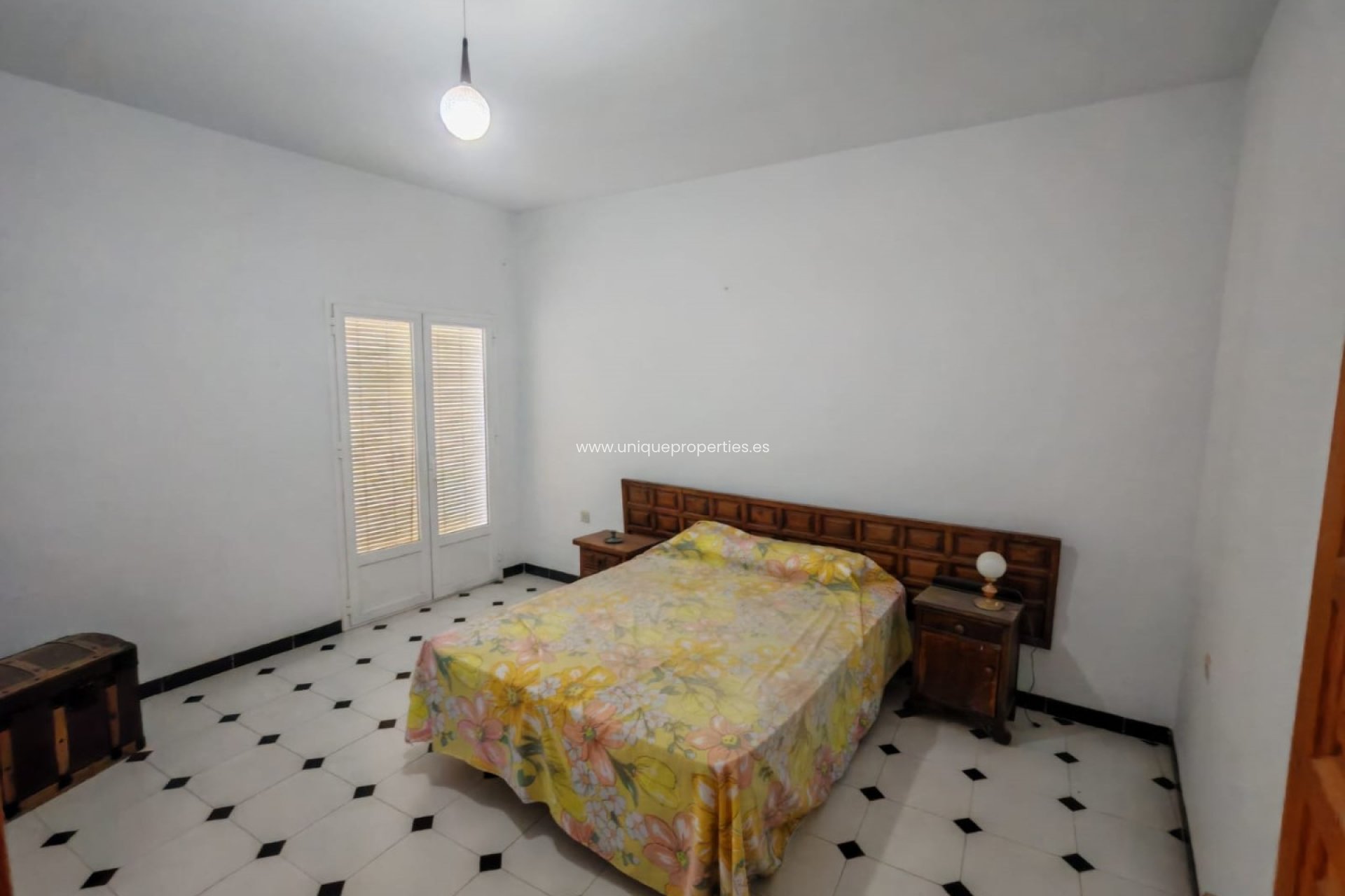 Reventa - Village House -
Partaloa