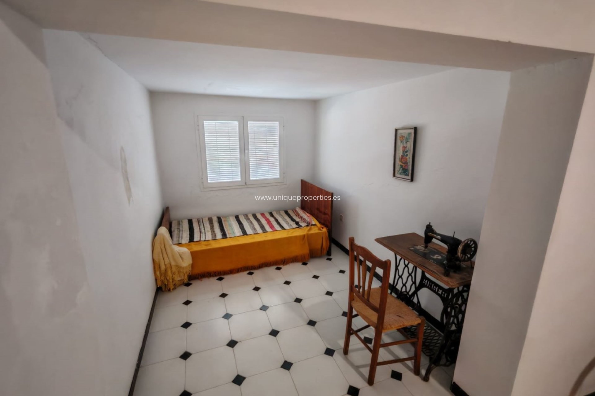 Reventa - Village House -
Partaloa