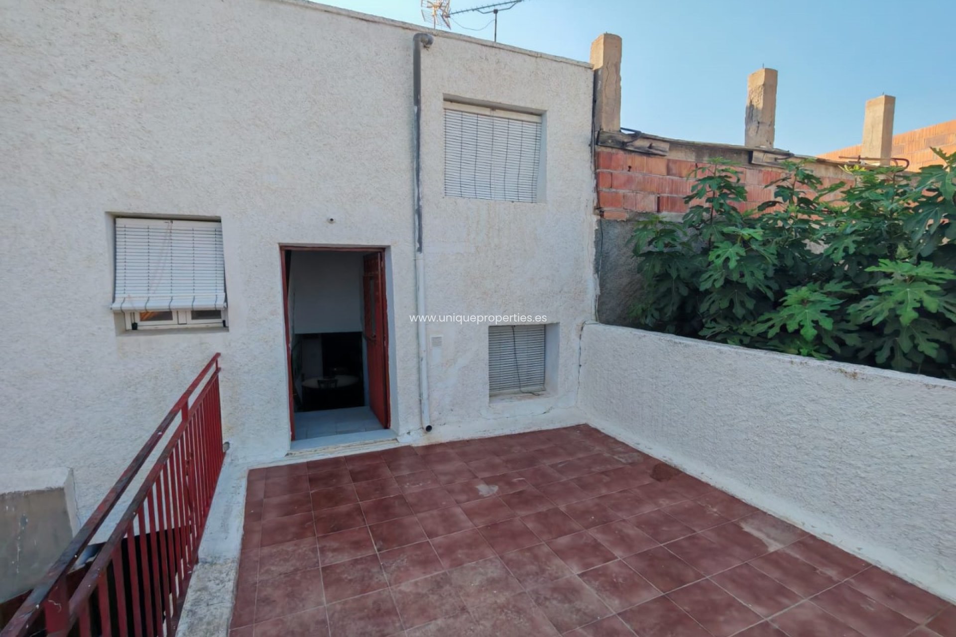 Reventa - Village House -
Partaloa