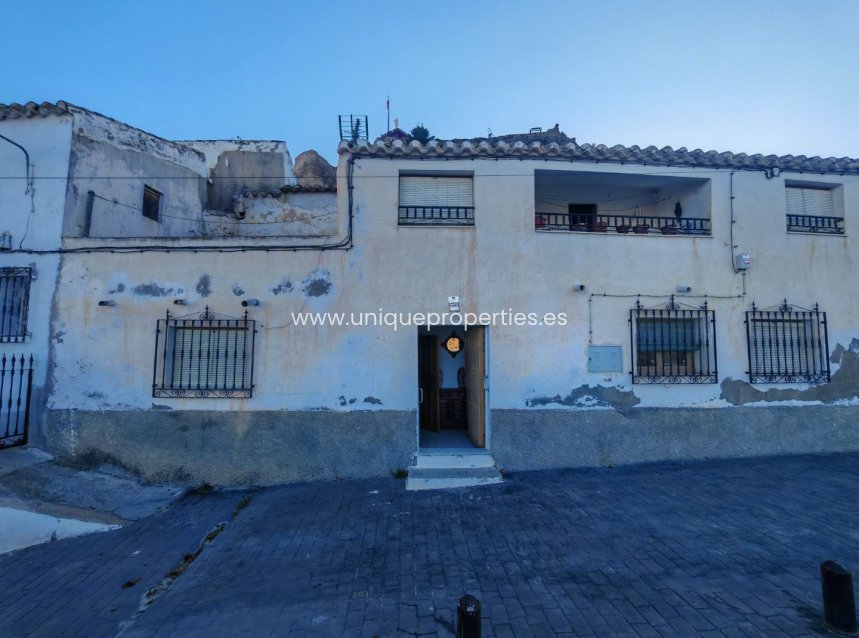 Reventa - Village House -
Purchena