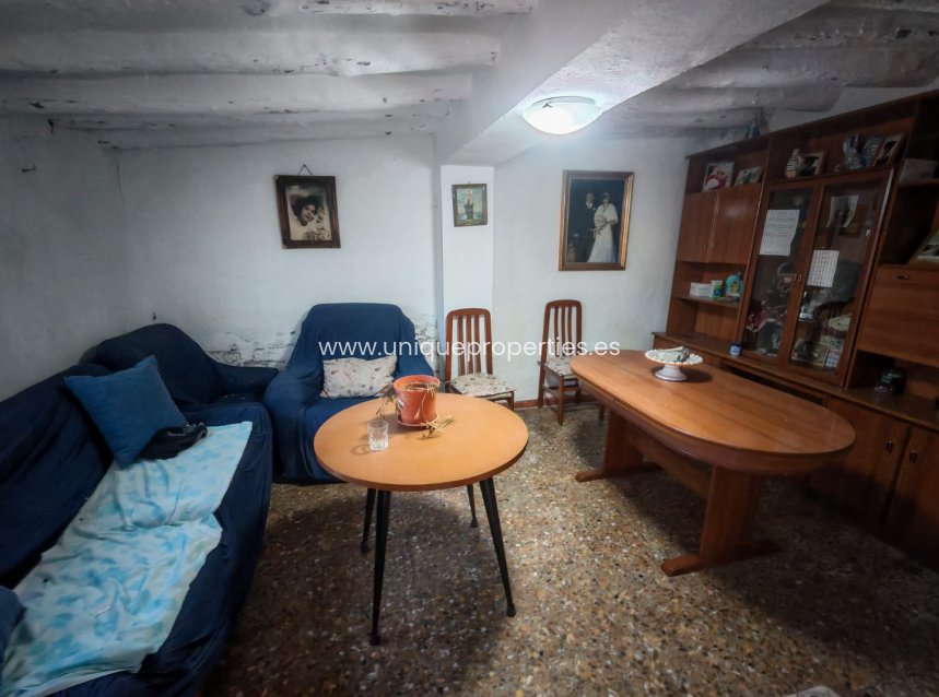 Reventa - Village House -
Purchena