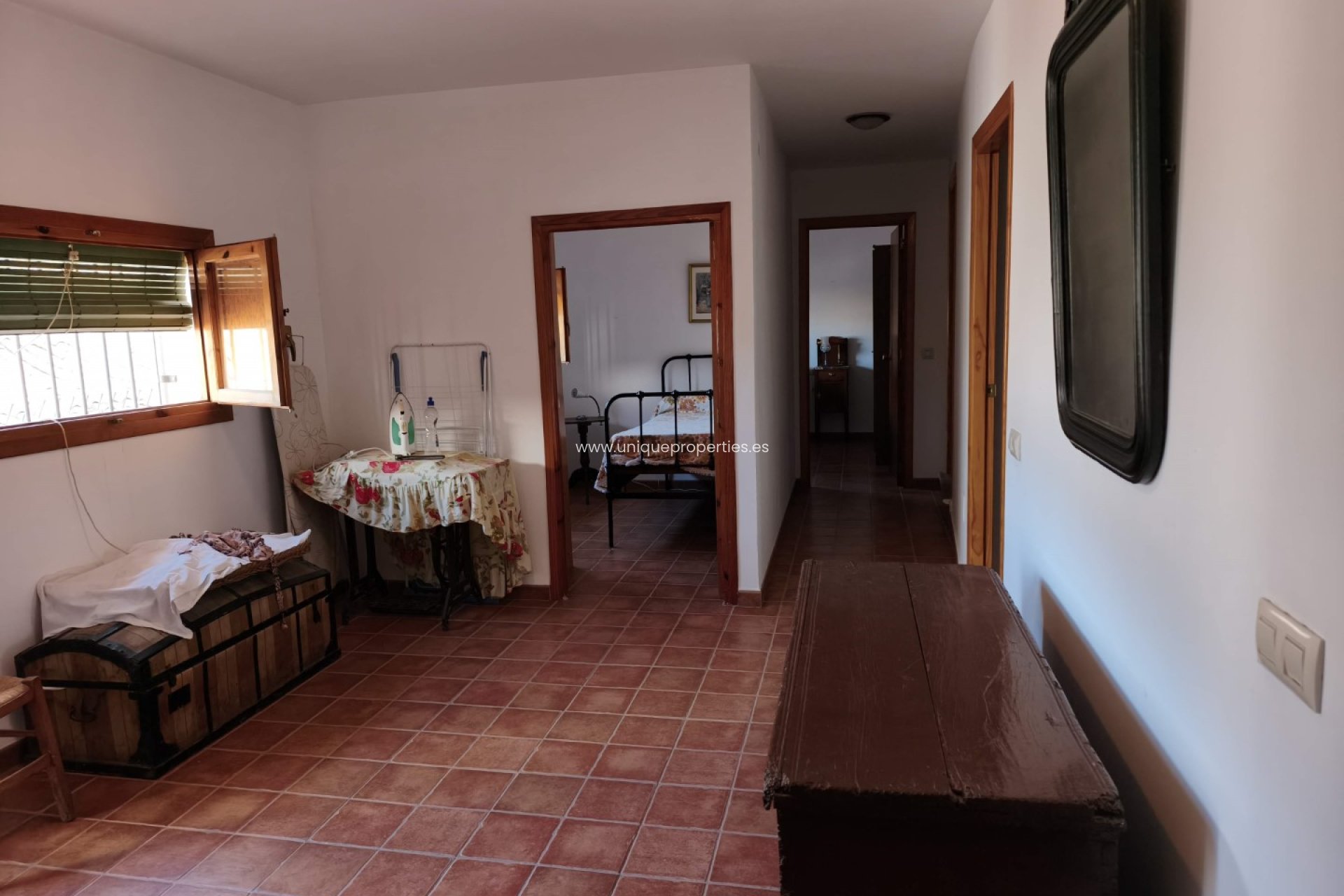 Reventa - Village House -
Seron