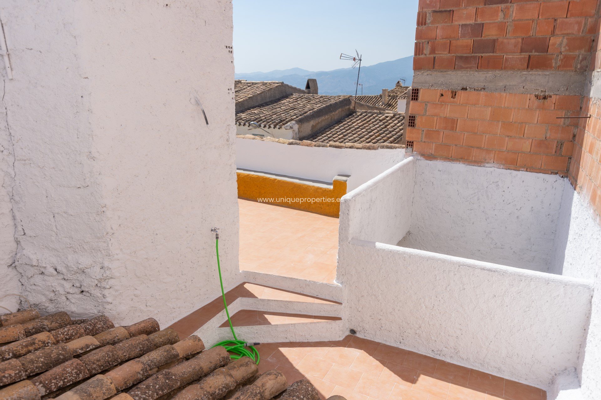 Reventa - Village House -
Somontin