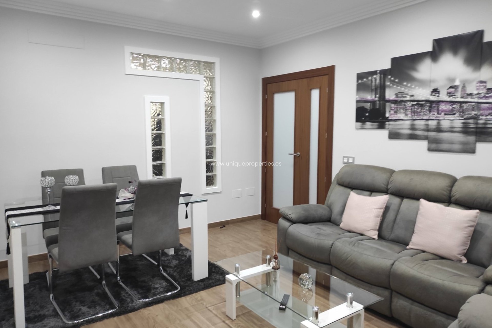 Reventa - Village House -
Somontin