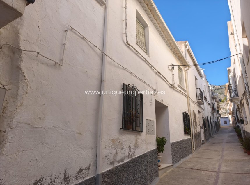 Reventa - Village House -
Somontin