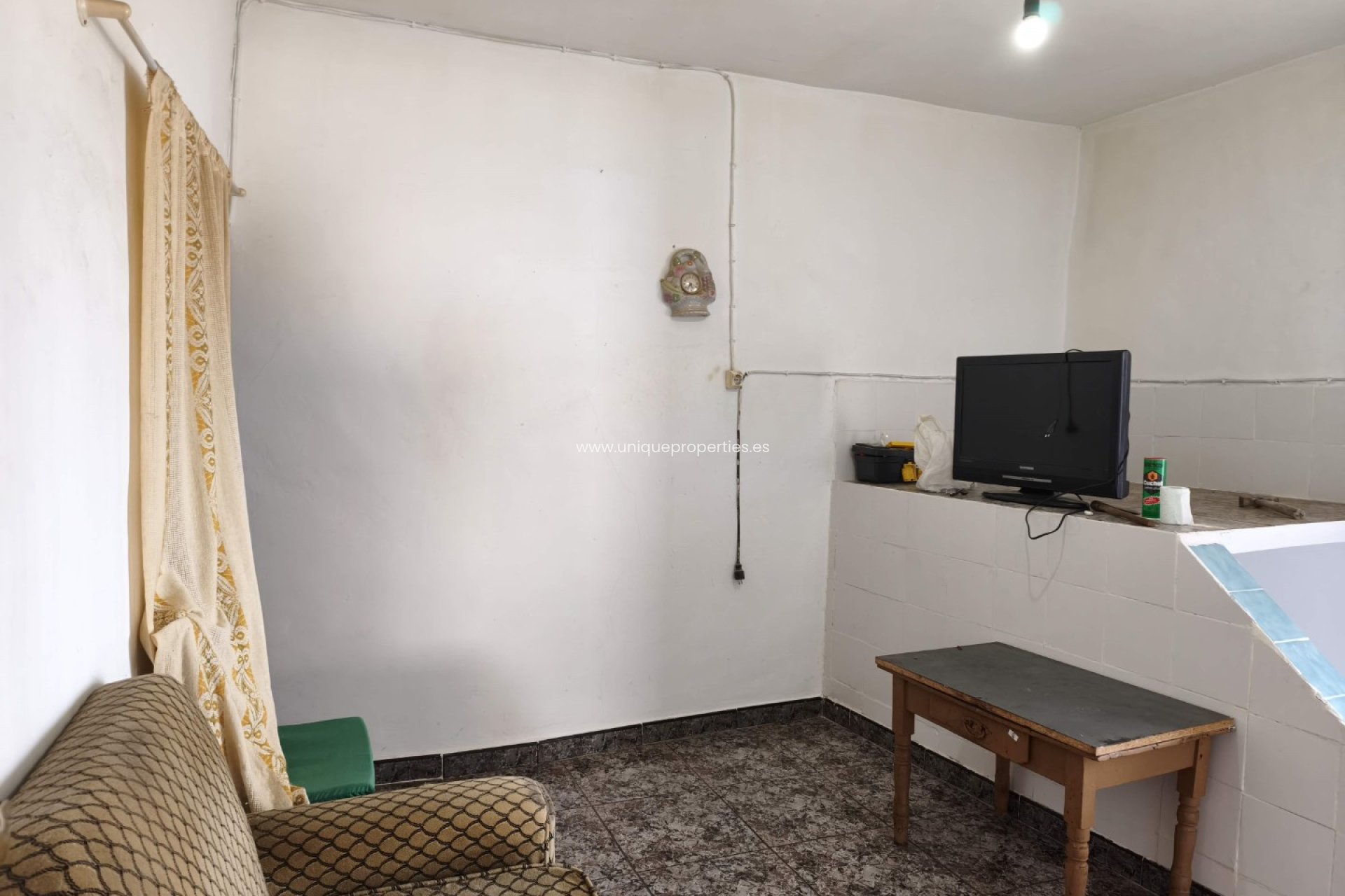 Reventa - Village House -
Somontin