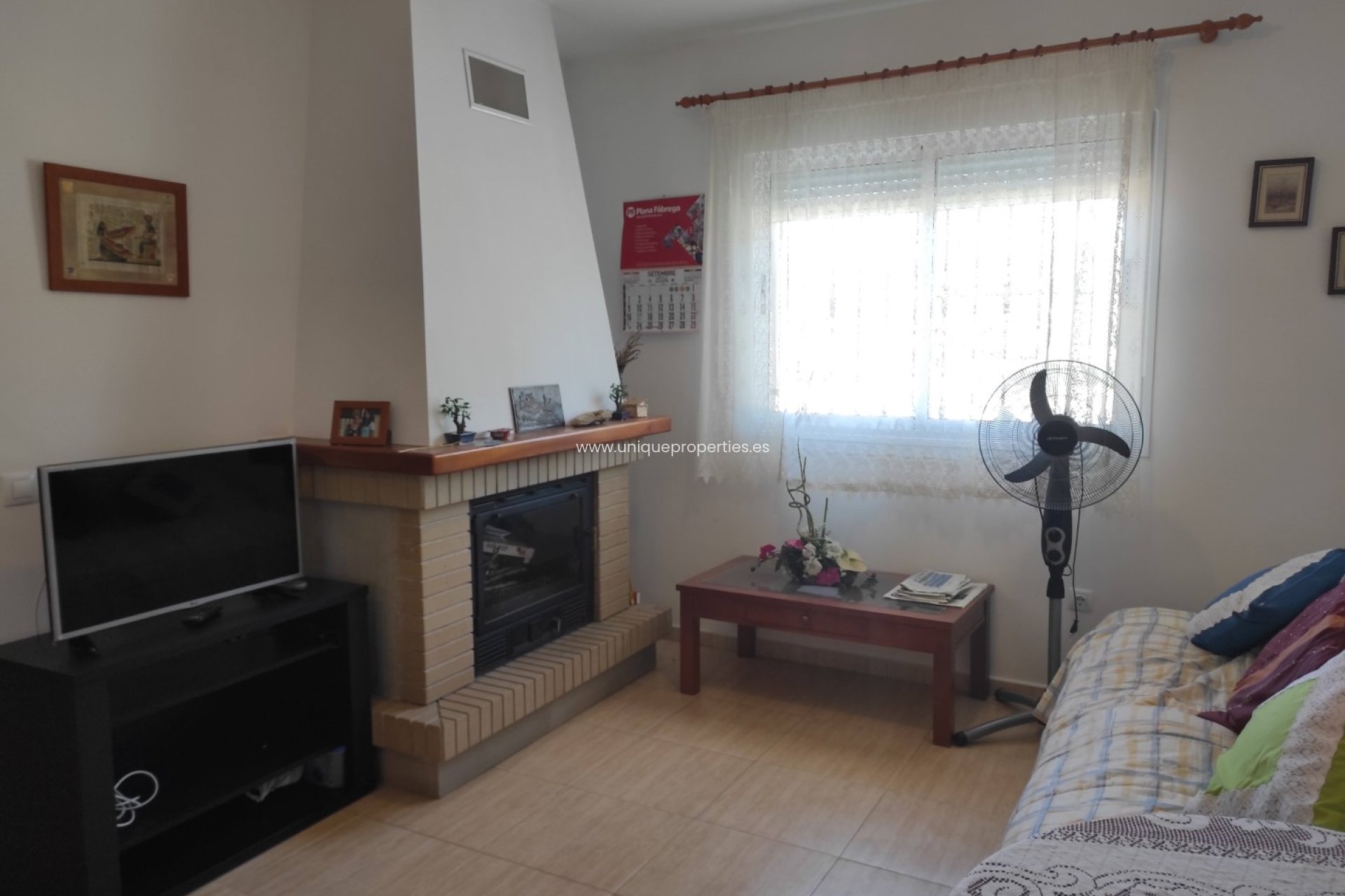 Reventa - Village House -
Tijola