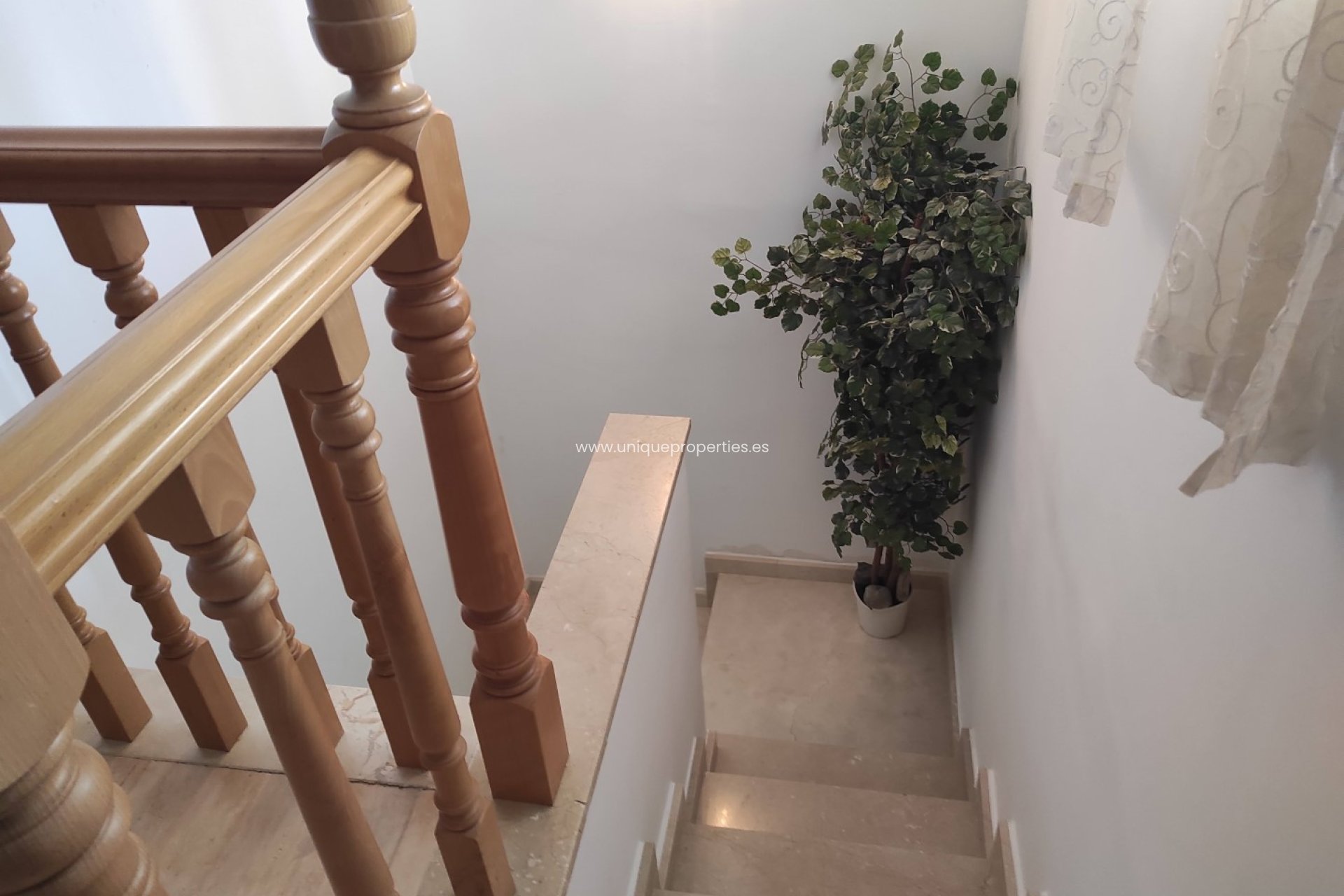 Reventa - Village House -
Tijola