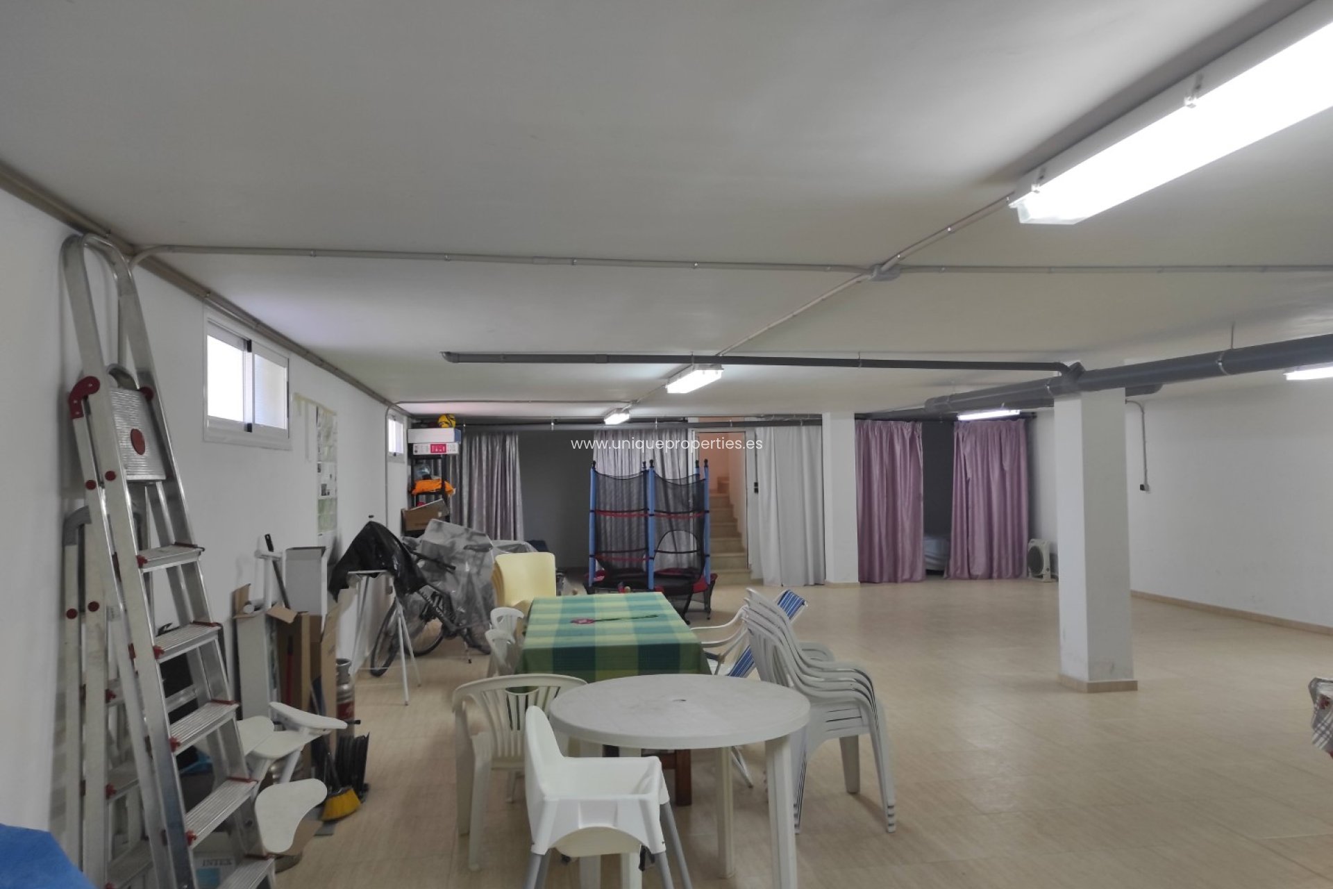 Reventa - Village House -
Tijola