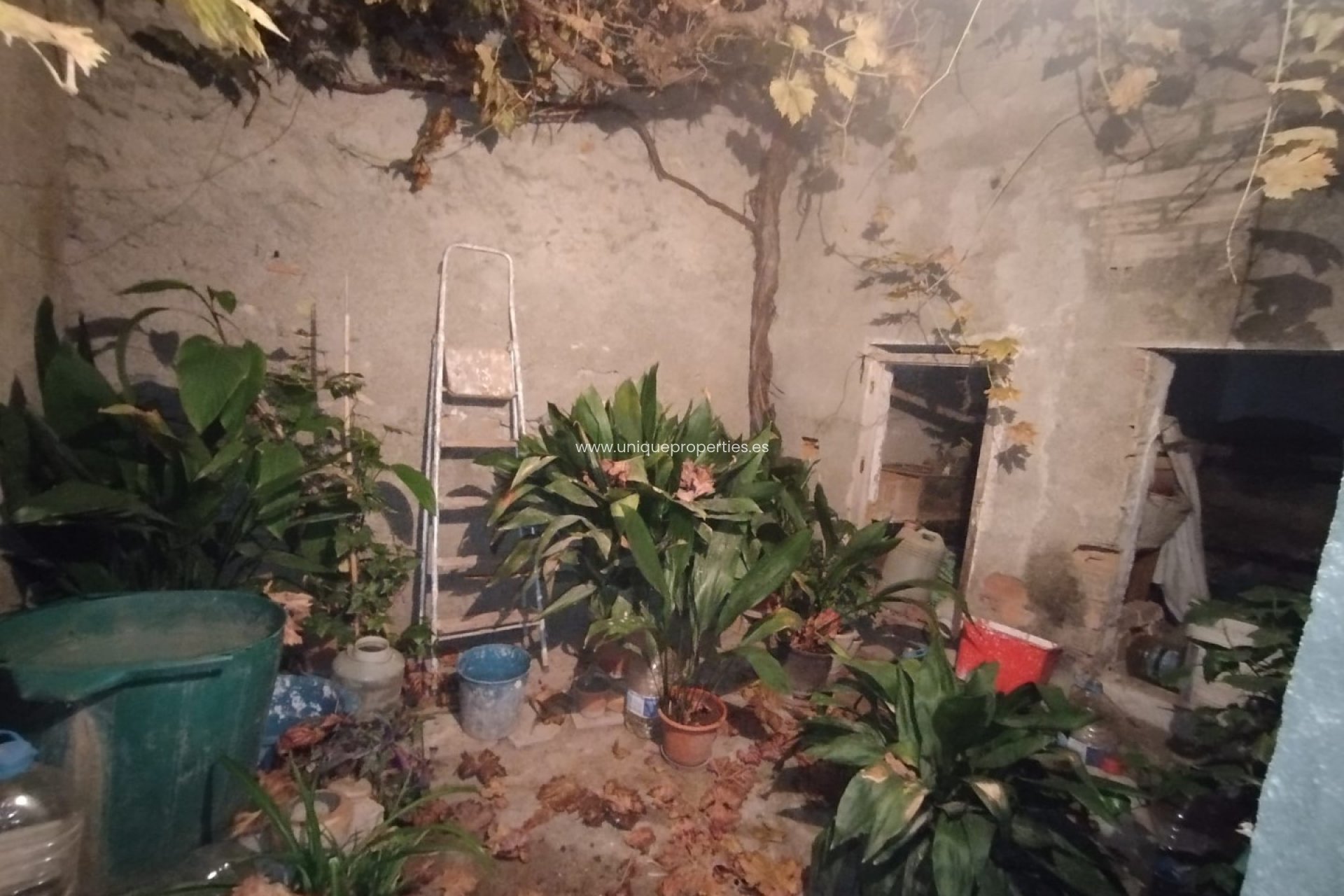 Reventa - Village House -
Tijola