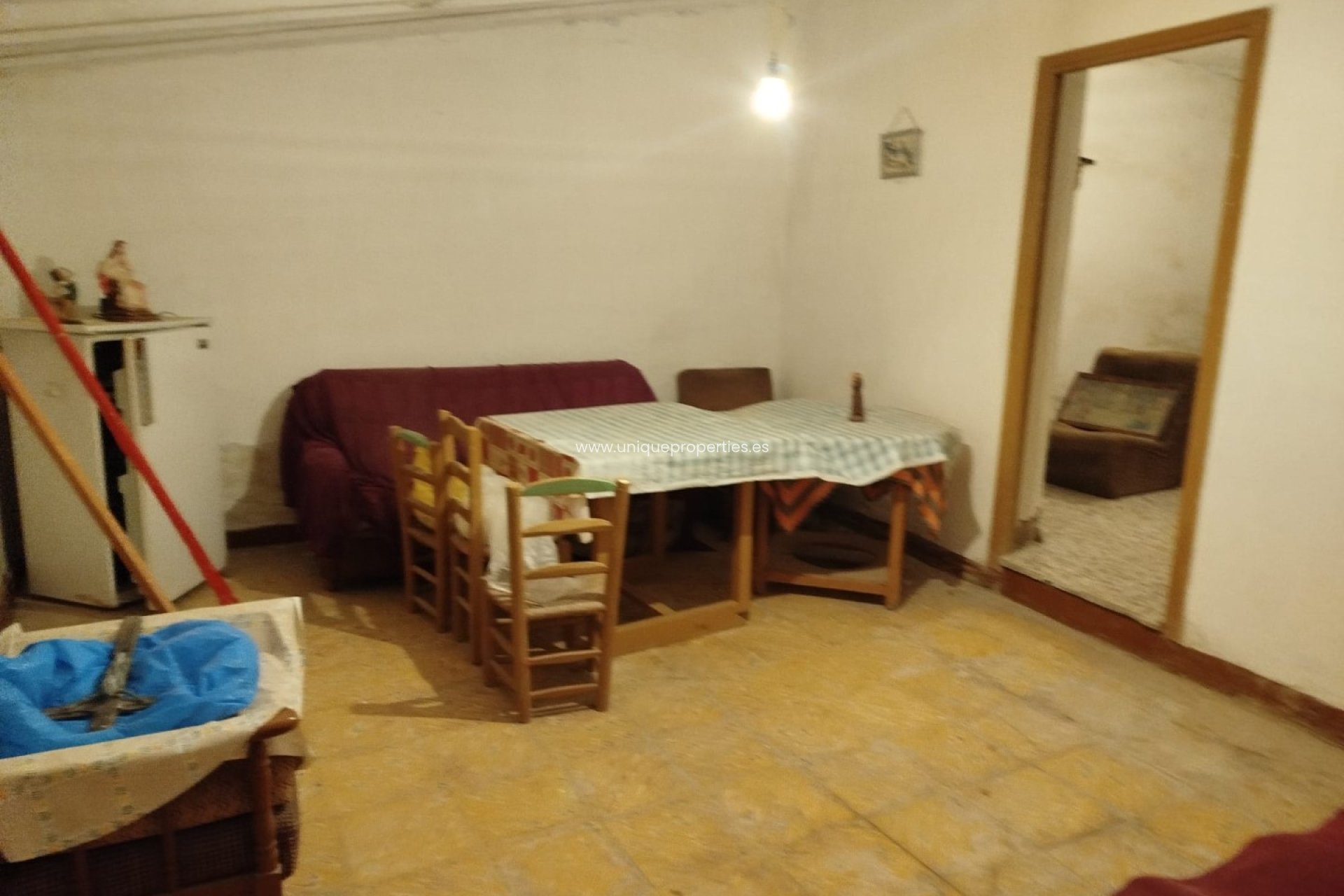 Reventa - Village House -
Tijola