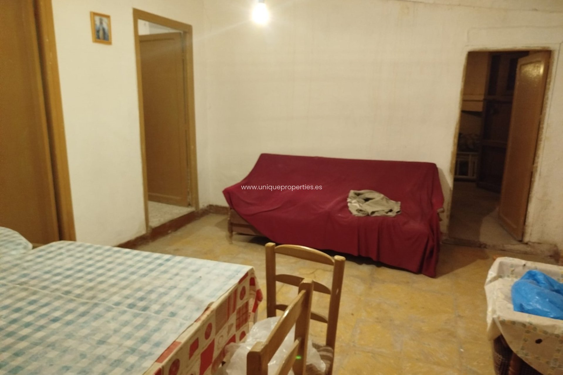 Reventa - Village House -
Tijola