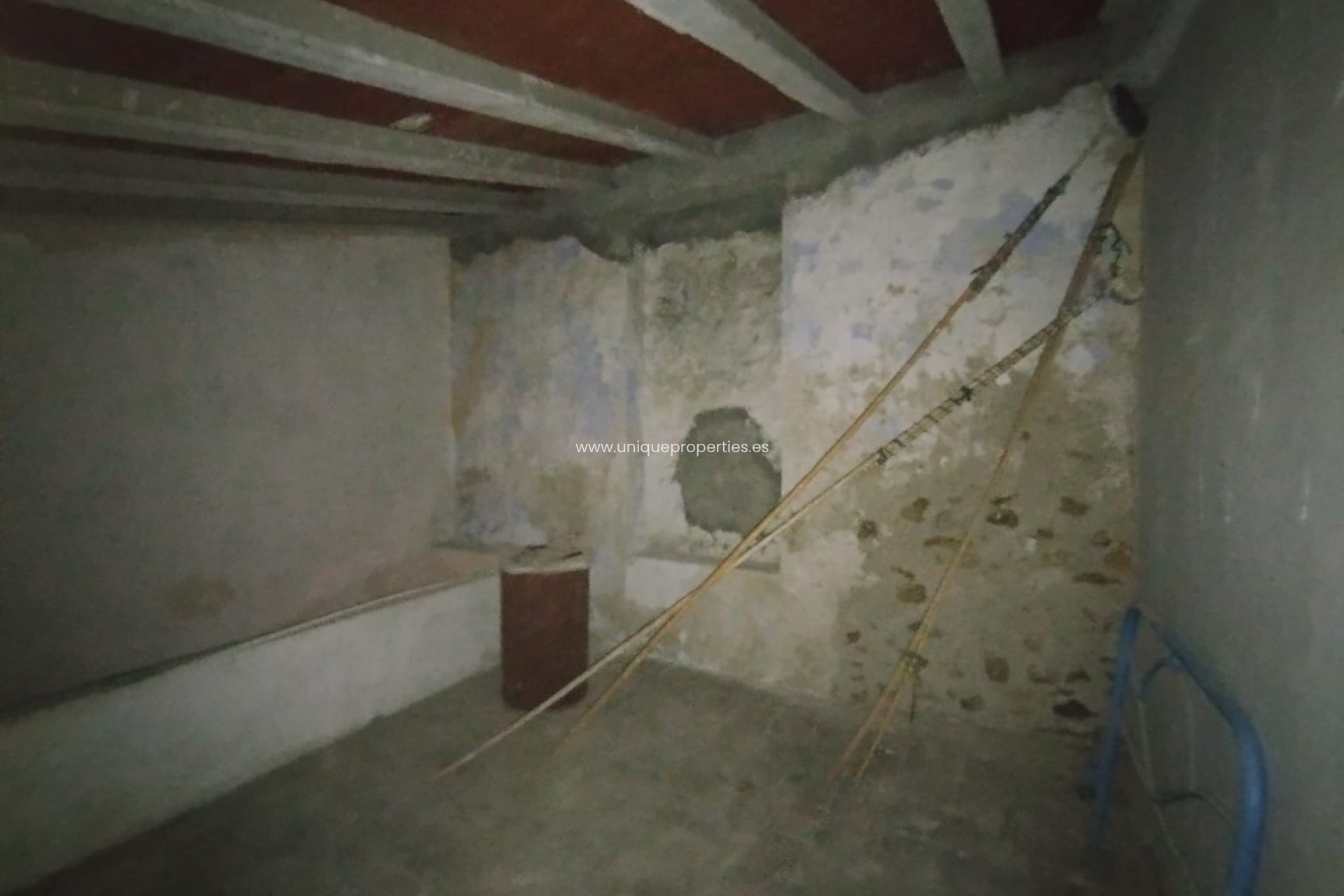 Reventa - Village House -
Tijola