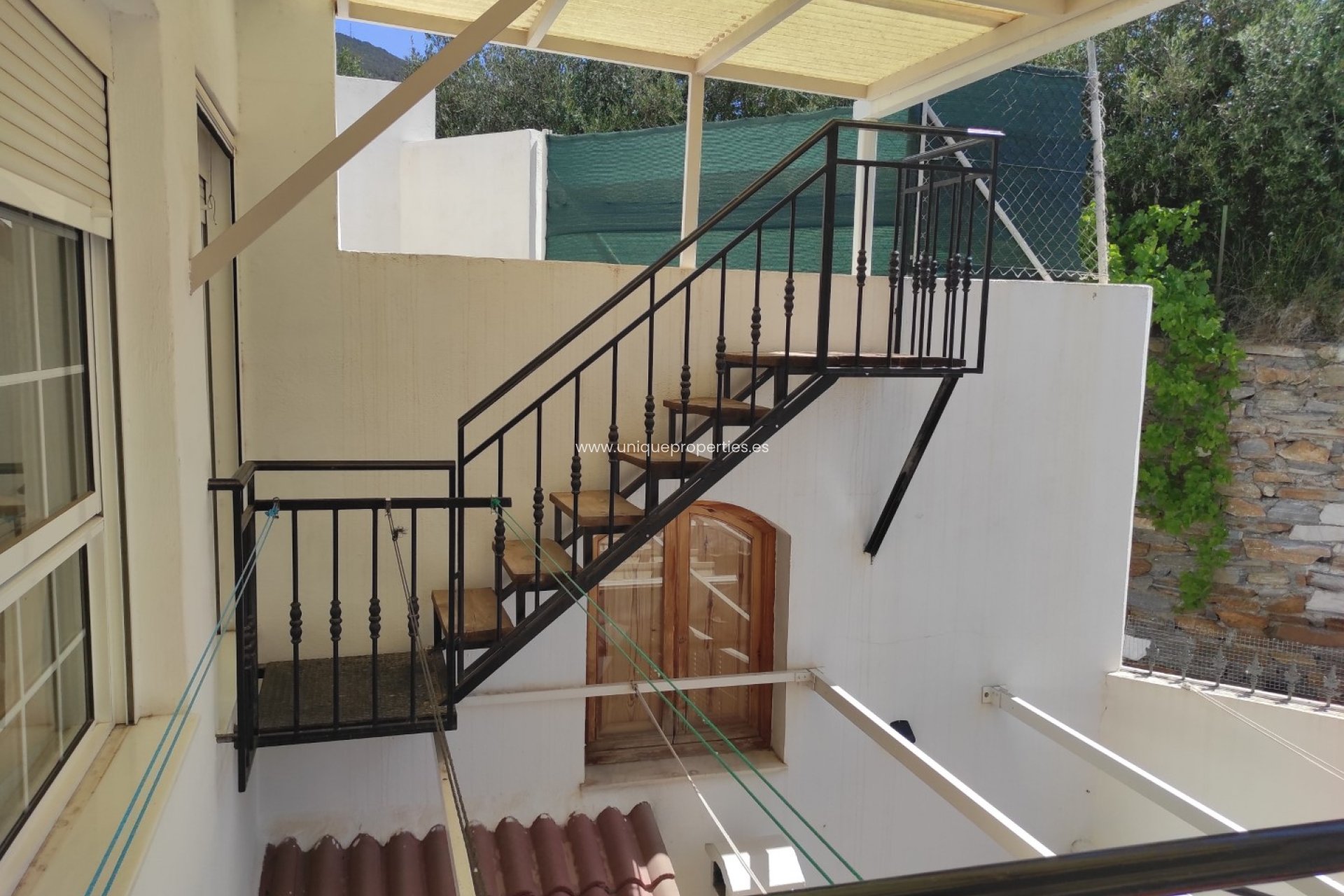 Reventa - Village House -
Urracal