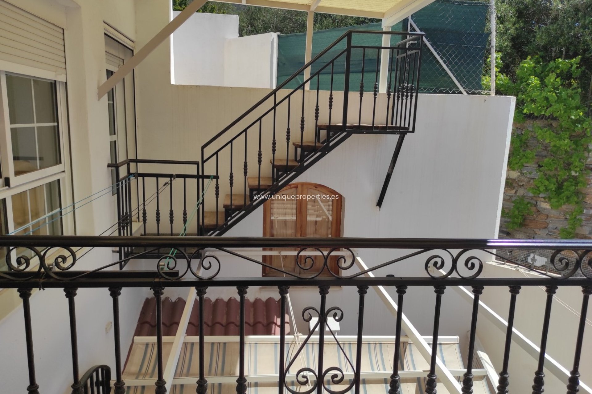 Reventa - Village House -
Urracal