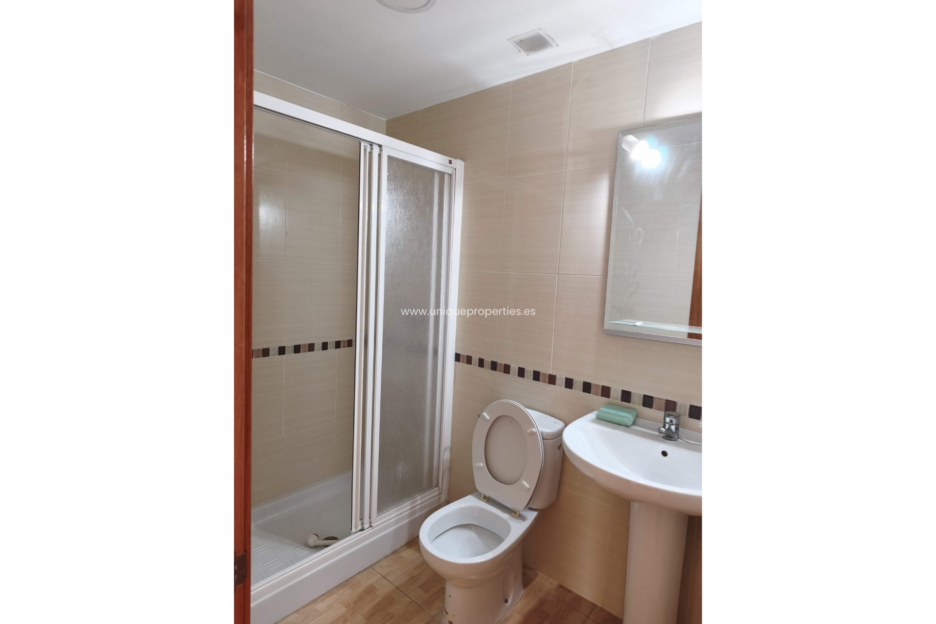 Revente - Apartment -
Albox