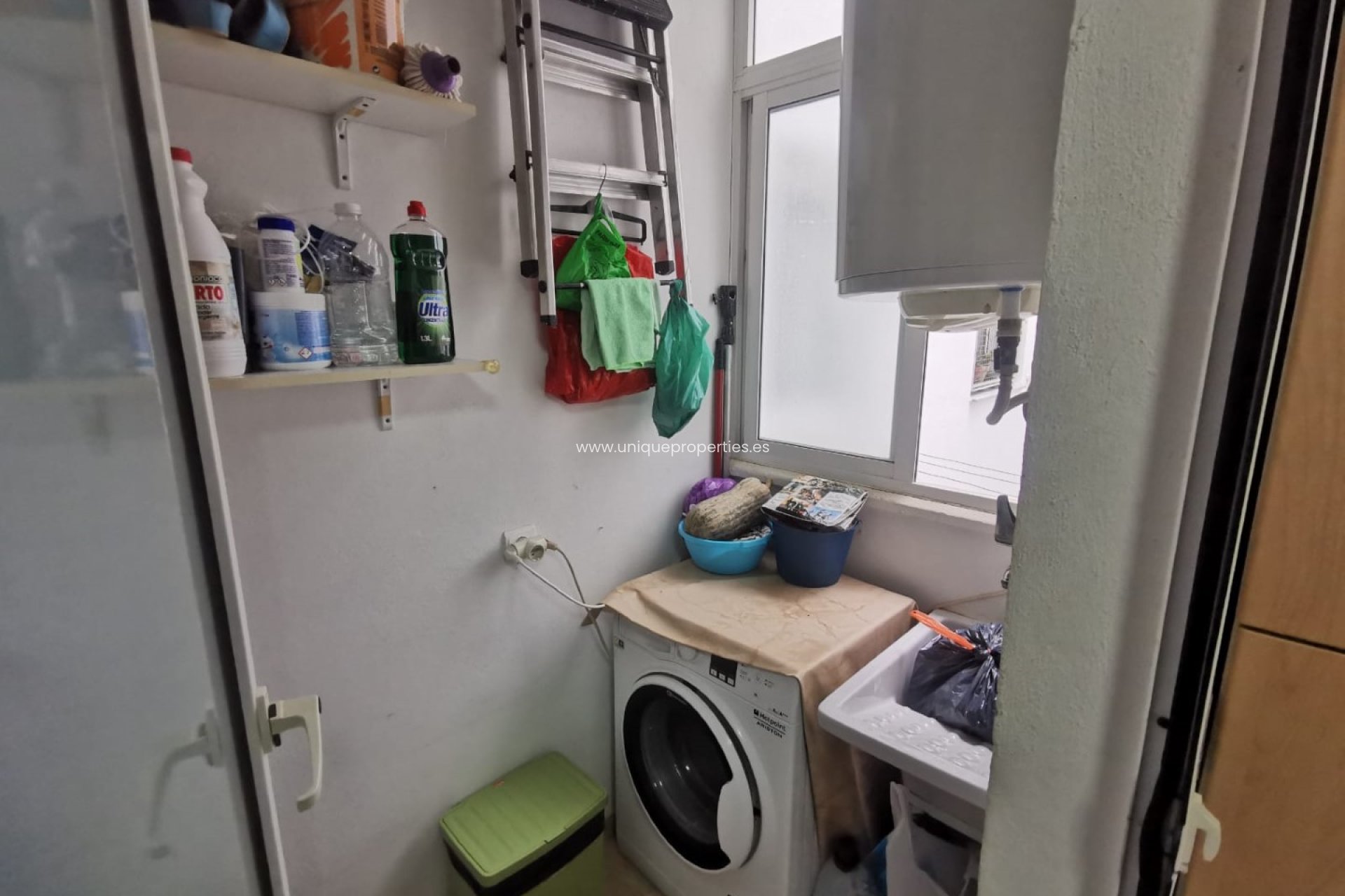 Revente - Apartment -
Olula del Rio