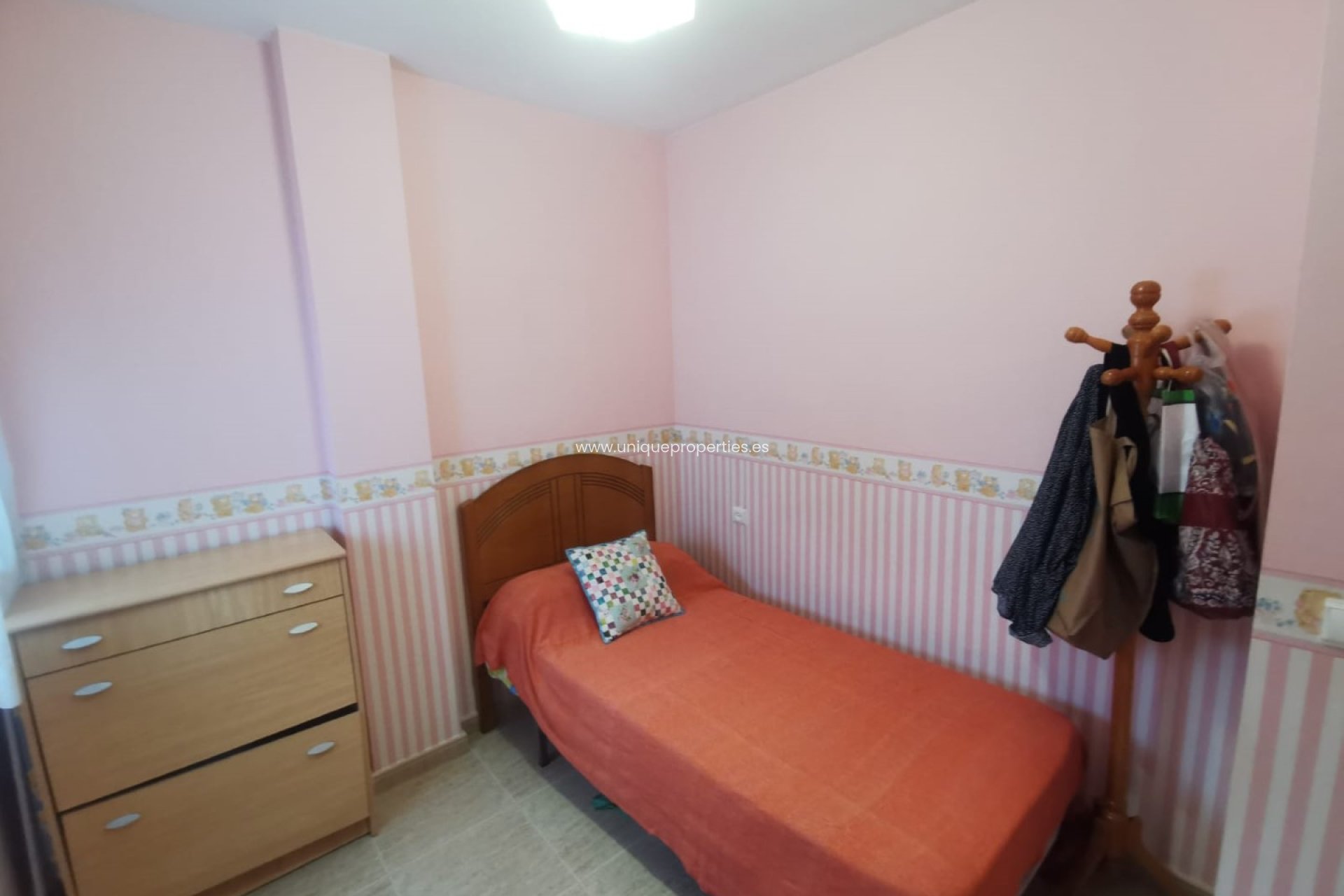 Revente - Apartment -
Olula del Rio