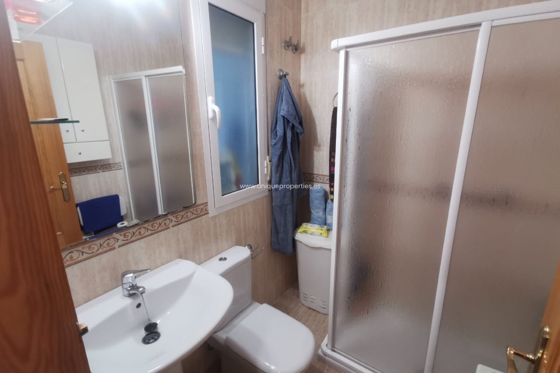 Revente - Apartment -
Olula del Rio