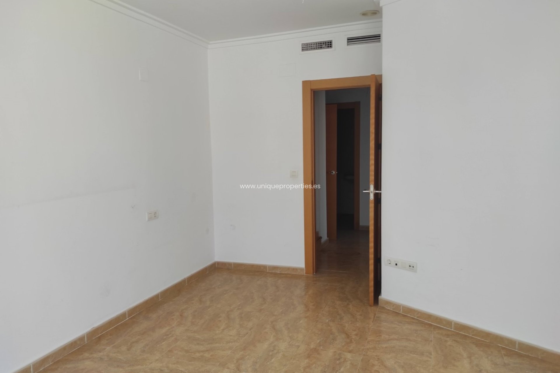 Revente - Apartment -
Olula del Rio