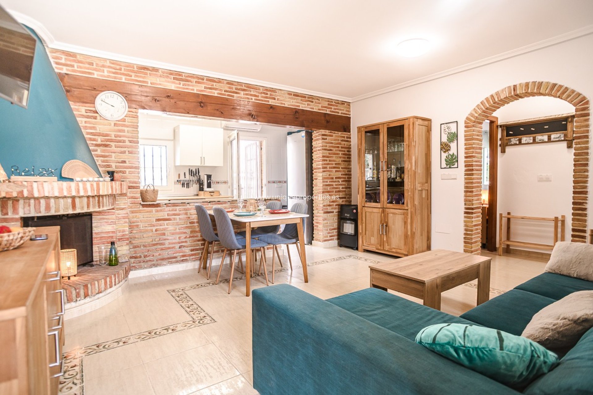 Revente - Apartment -
Orihuela Costa