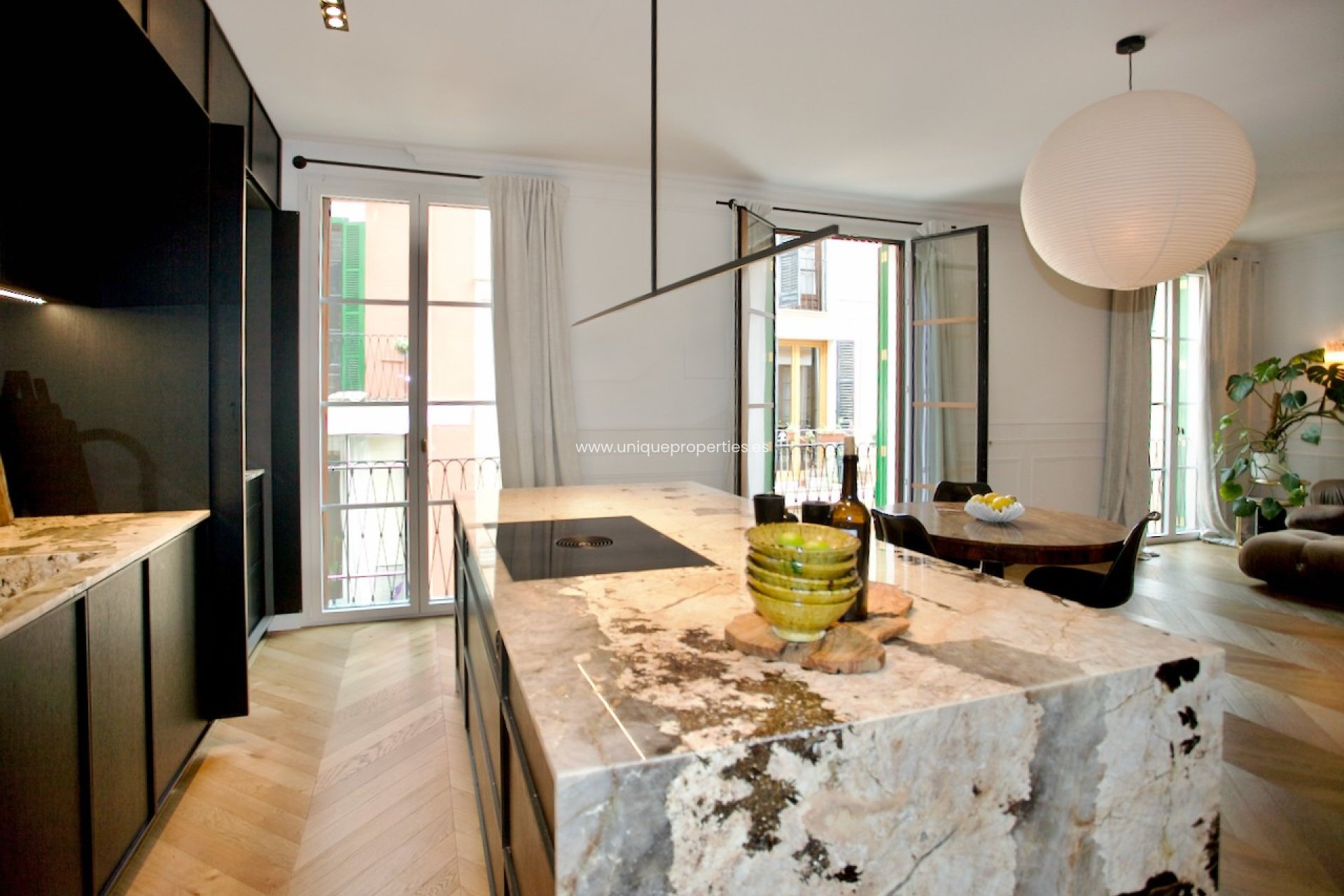 Revente - Apartment -
Palma - Centre