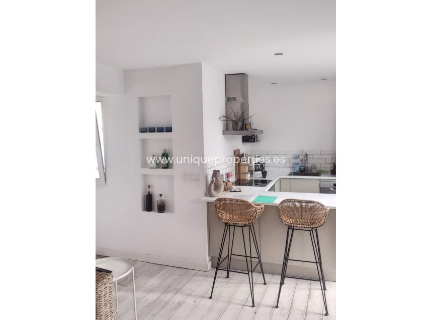 Revente - Apartment -
Palma